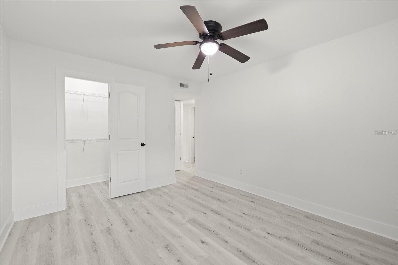 525 S LINCOLN AVE #B108, TAMPA, FL, 33609