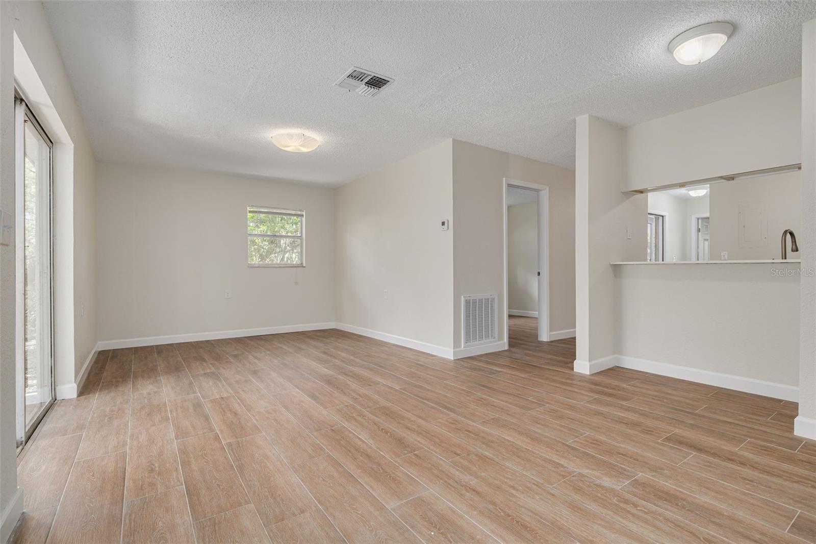 7116/7120 OAKWOOD DR, NEW PORT RICHEY, FL, 34652