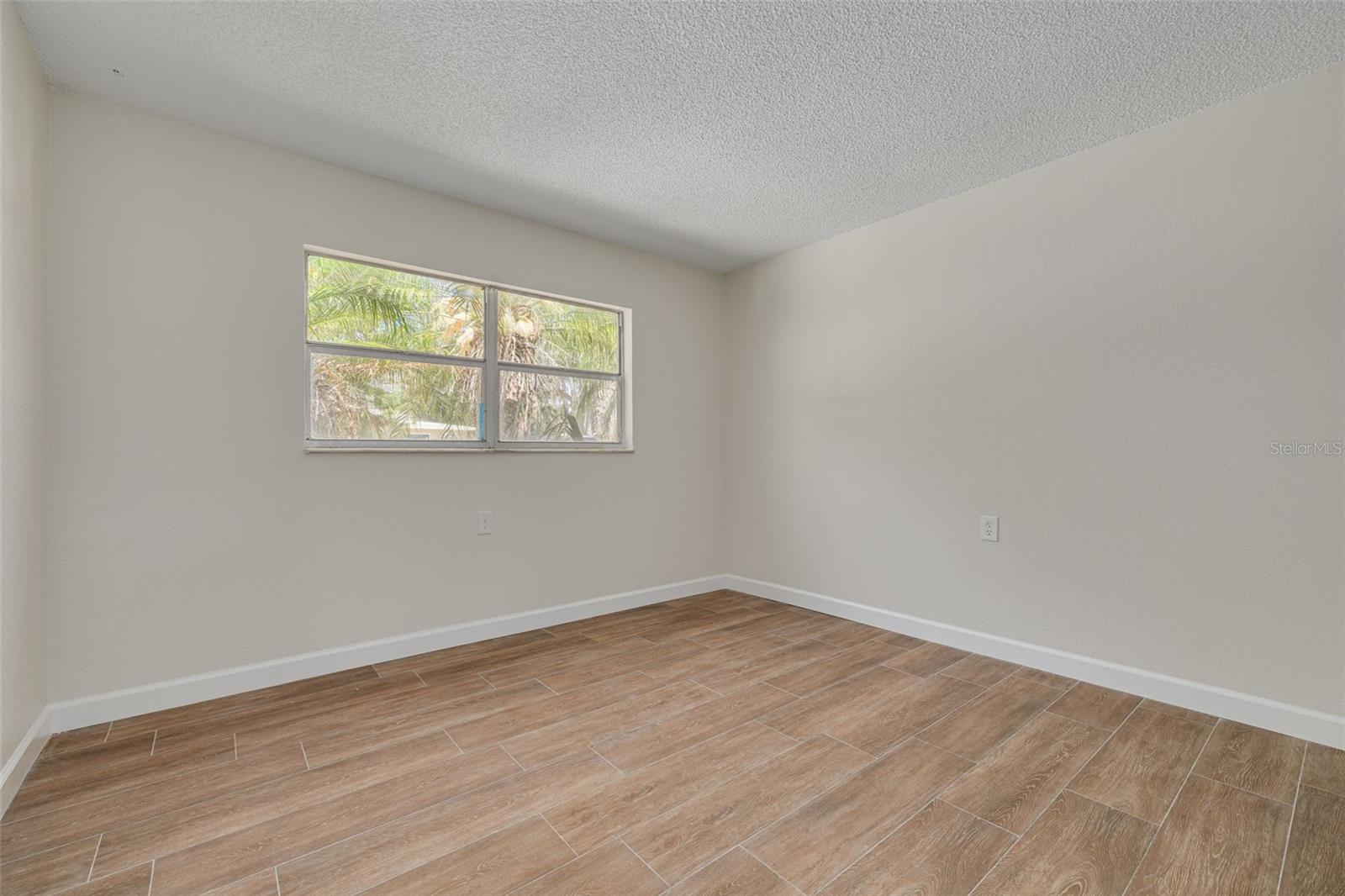 7116/7120 OAKWOOD DR, NEW PORT RICHEY, FL, 34652