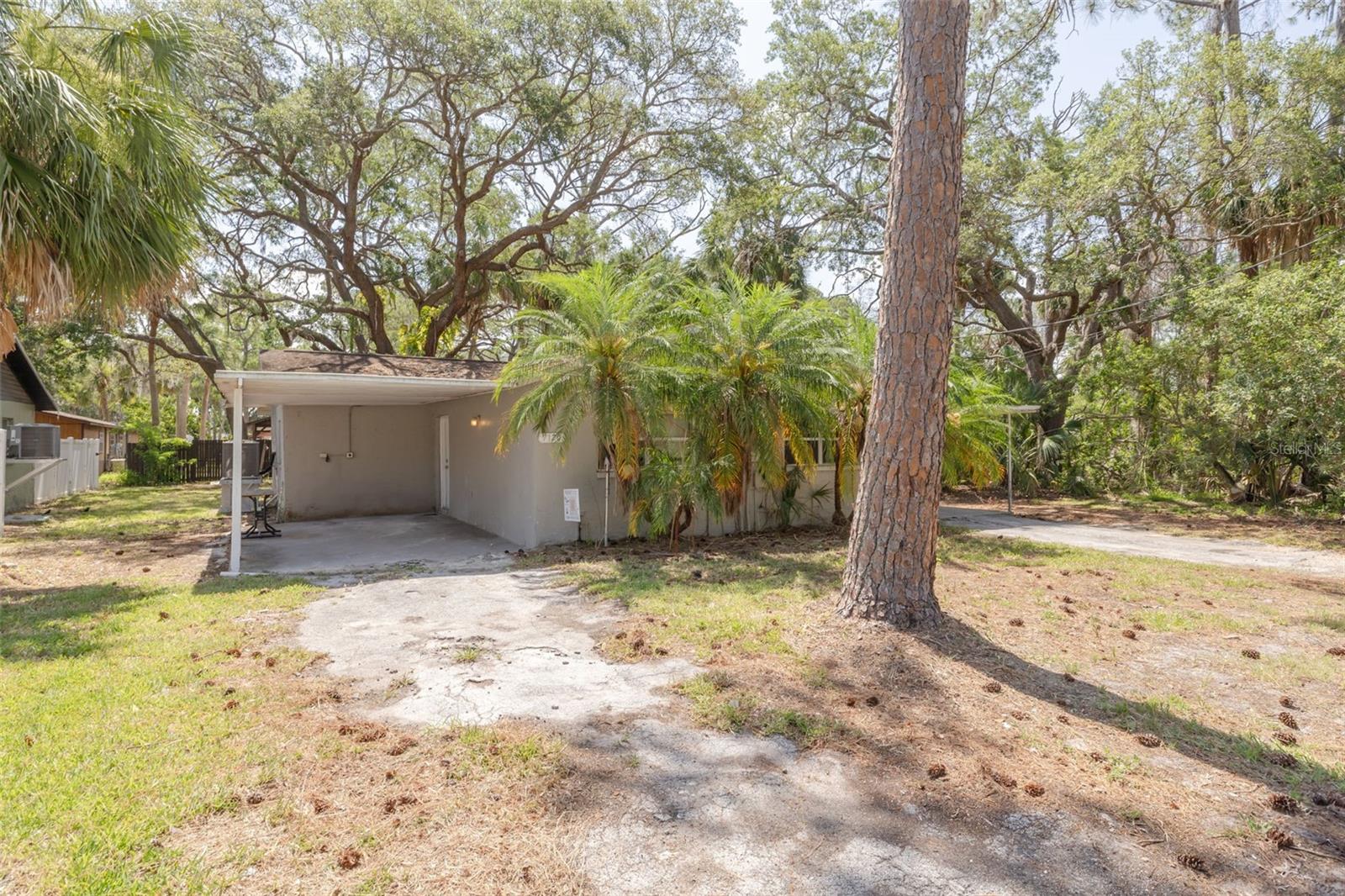 7116/7120 OAKWOOD DR, NEW PORT RICHEY, FL, 34652