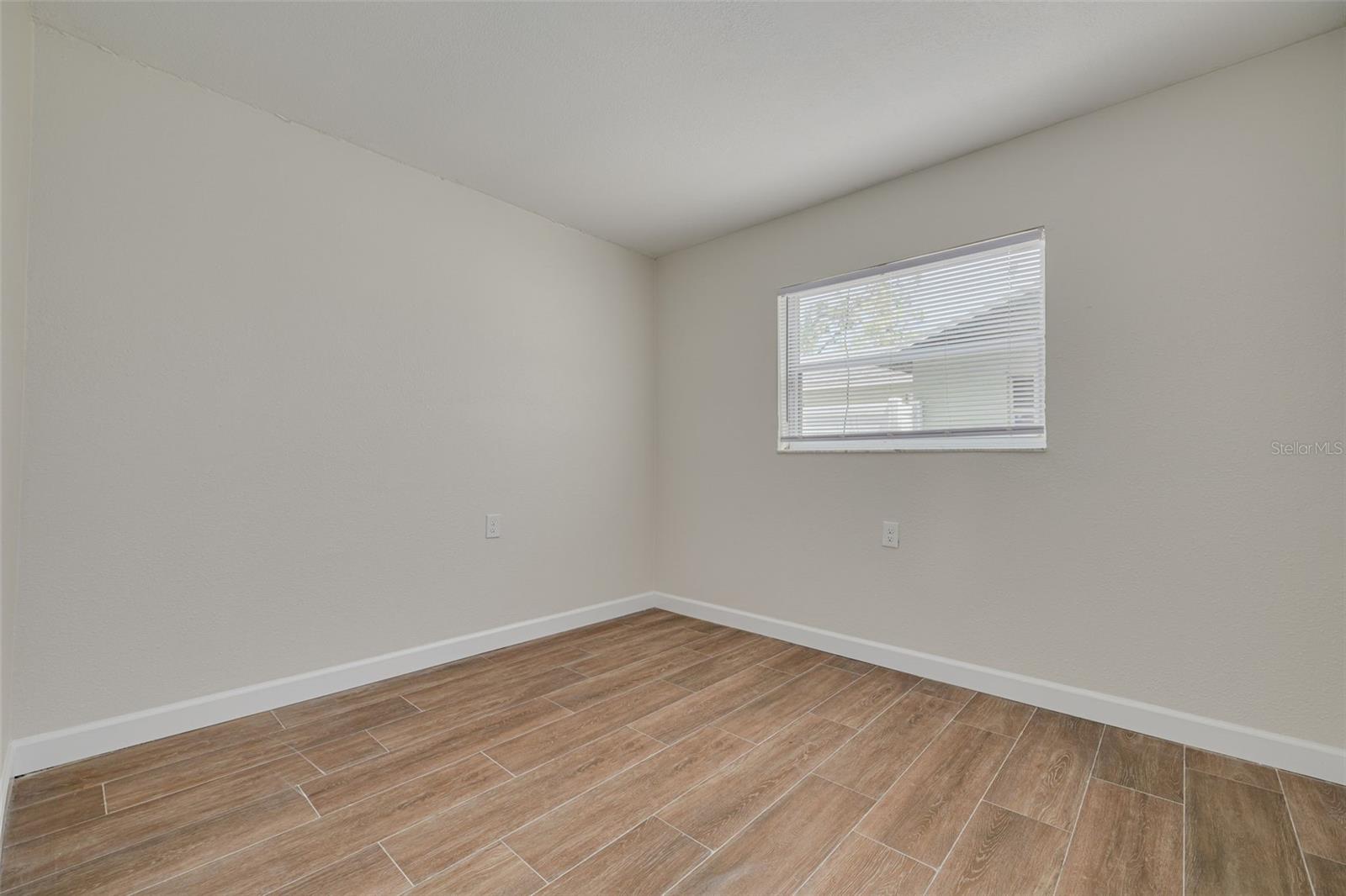 7116/7120 OAKWOOD DR, NEW PORT RICHEY, FL, 34652