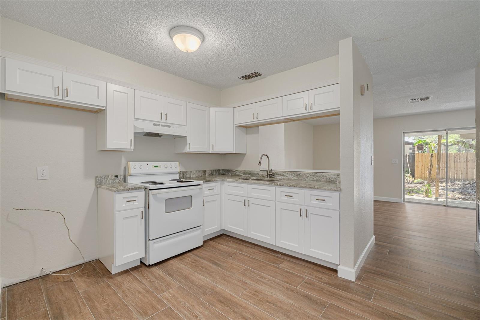 7116/7120 OAKWOOD DR, NEW PORT RICHEY, FL, 34652