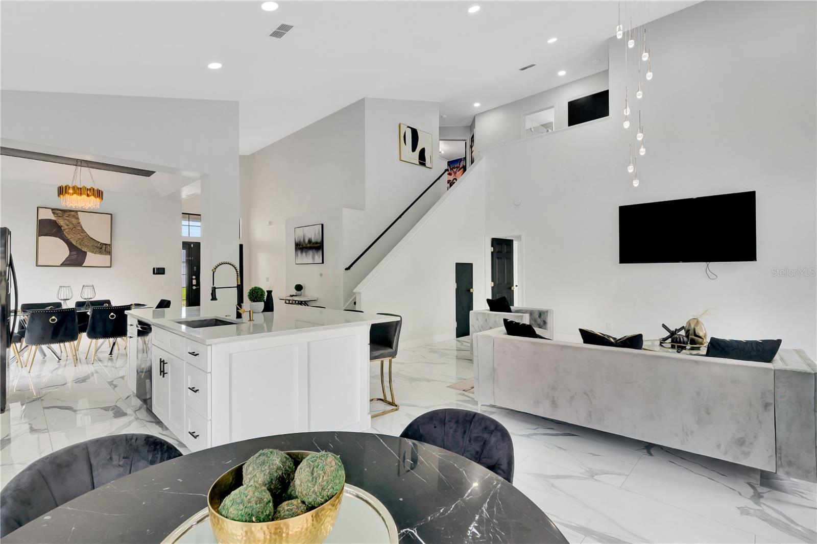 560 RIGGS CIR, DAVENPORT, FL, 33897