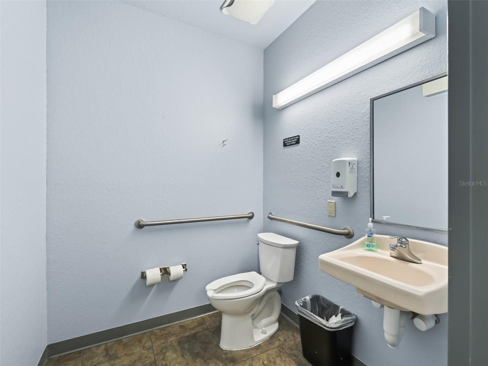 1503 BUENOS AIRES BLVD #140, LADY LAKE, FL, 32159