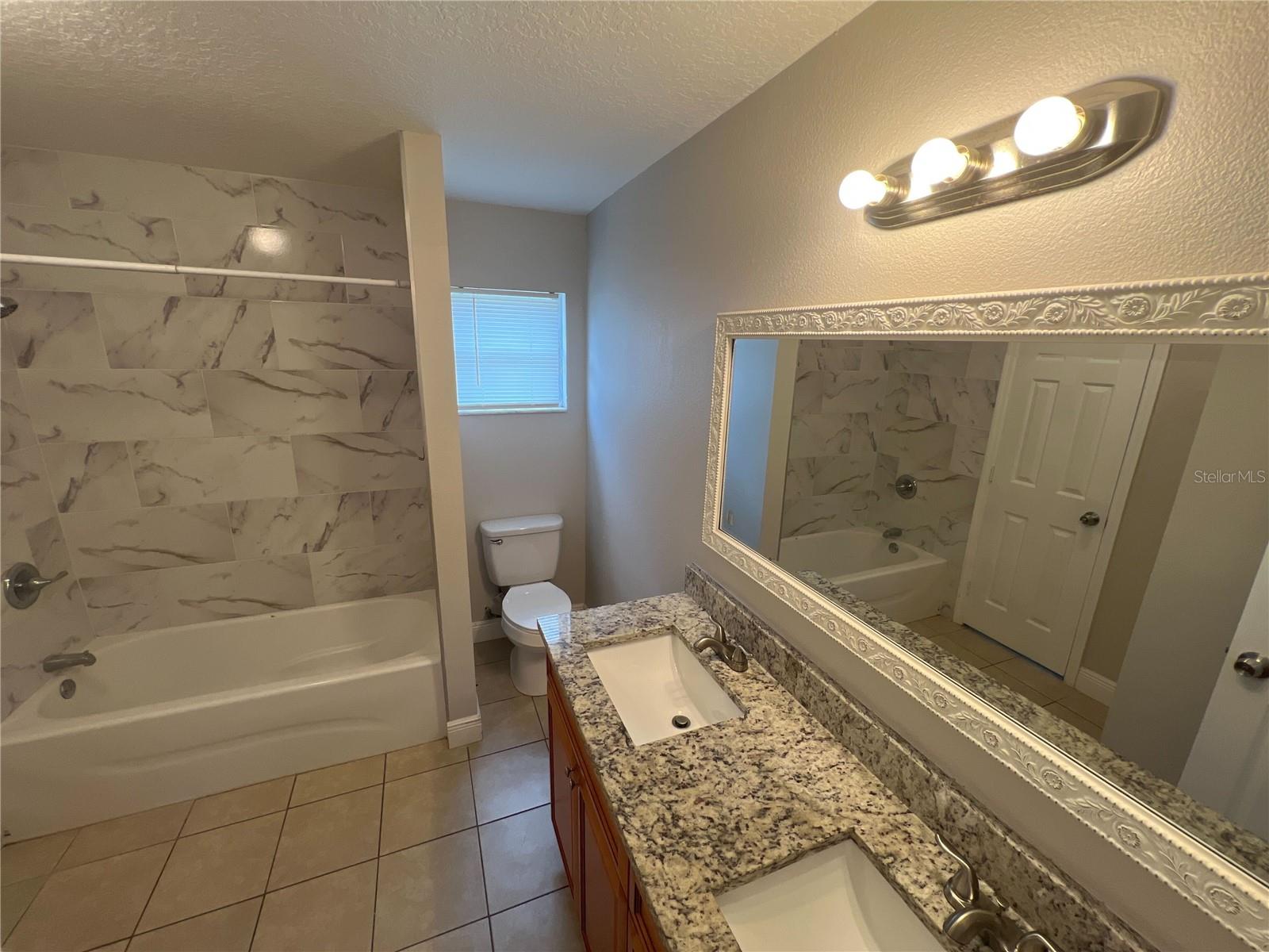 152 JULIE LN #Unit B, AUBURNDALE, FL, 33823