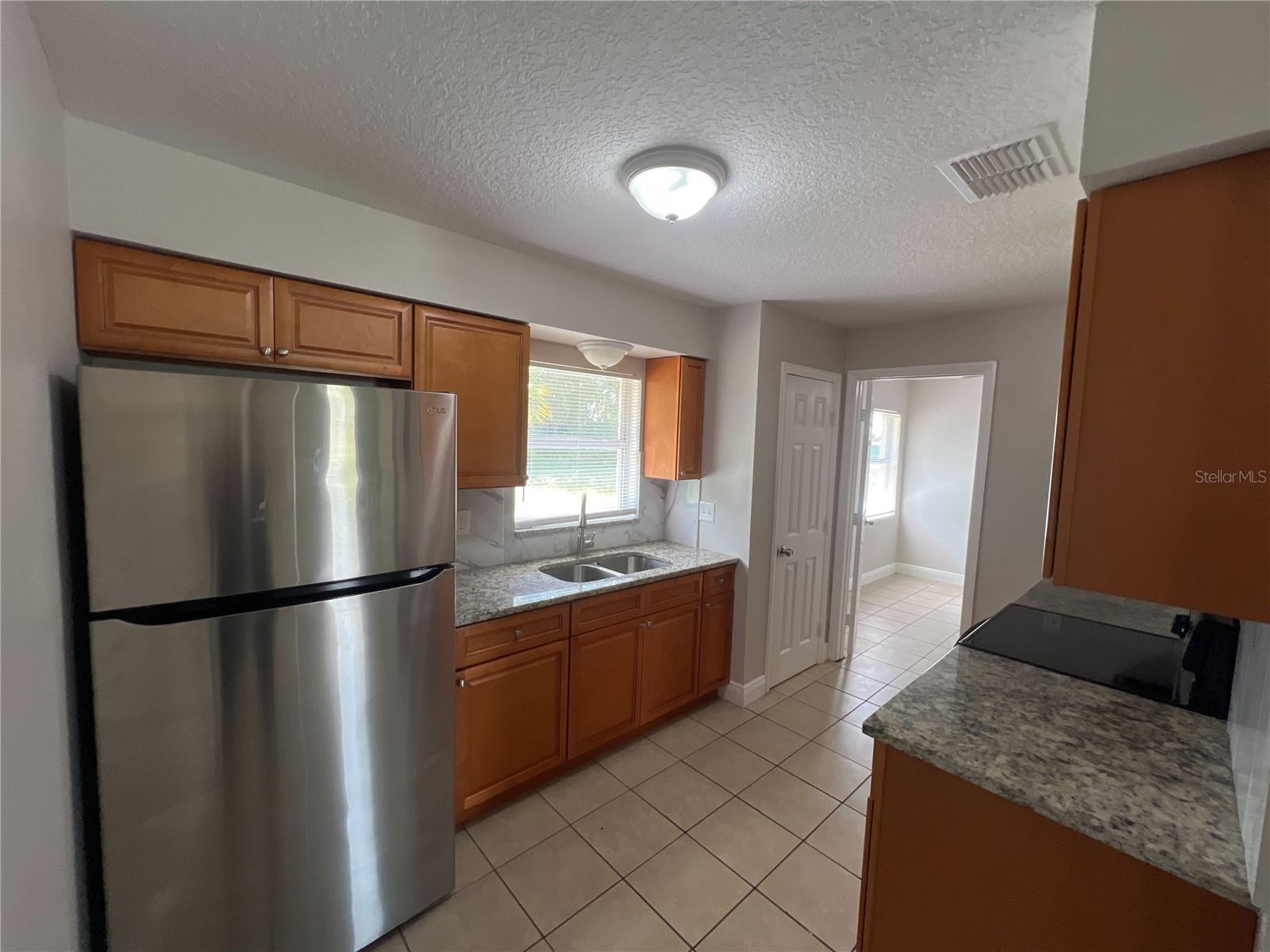152 JULIE LN #Unit B, AUBURNDALE, FL, 33823
