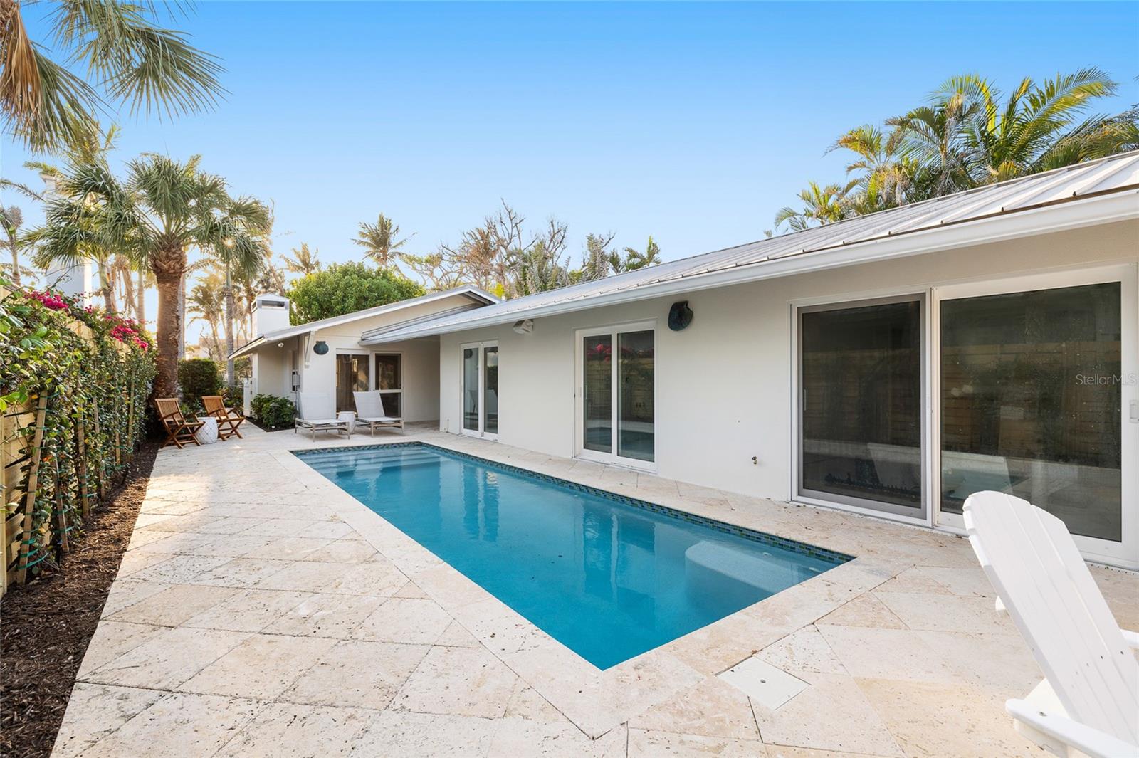 TB8392464 Property Photo