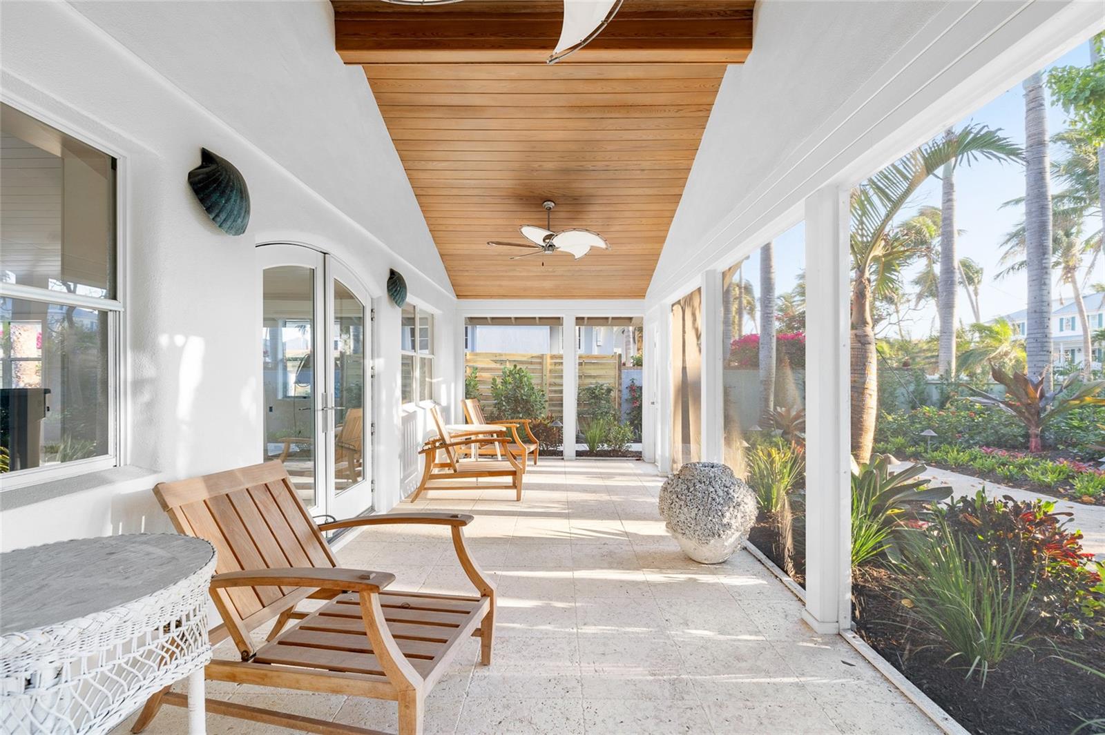 TB8392464 Property Photo