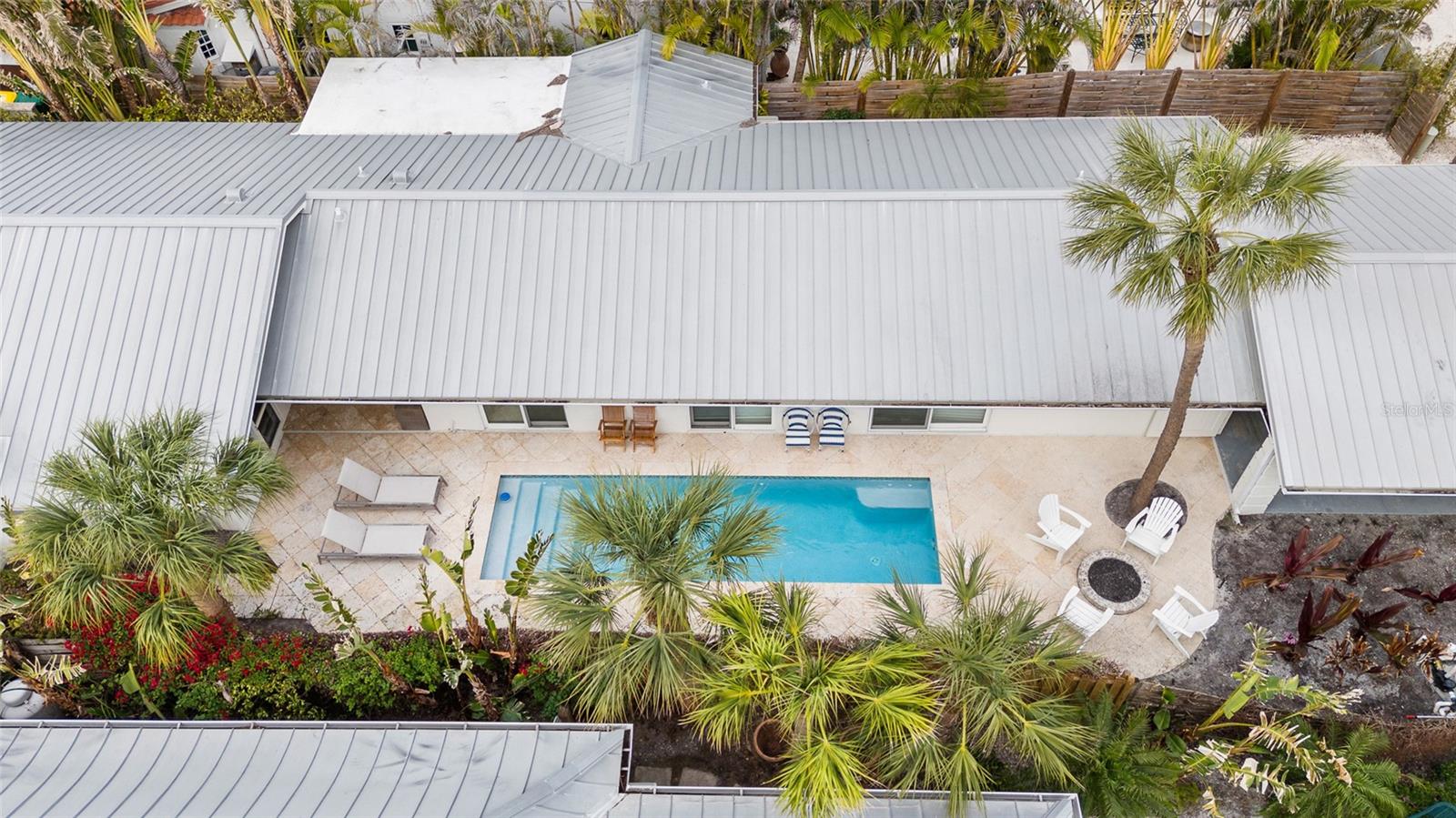 TB8392464 Property Photo