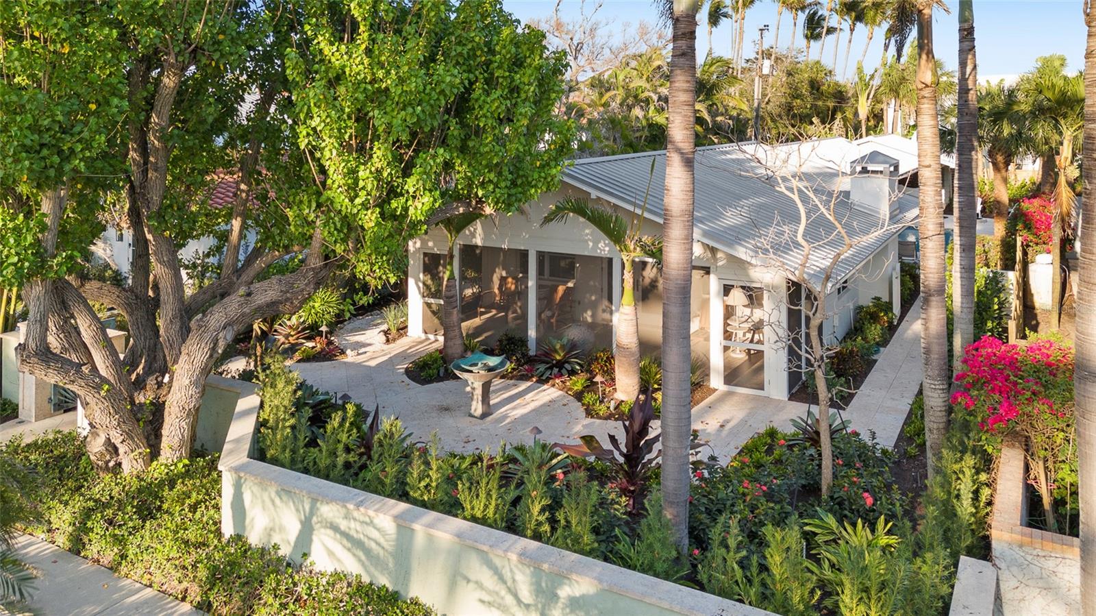 TB8392464 Property Photo