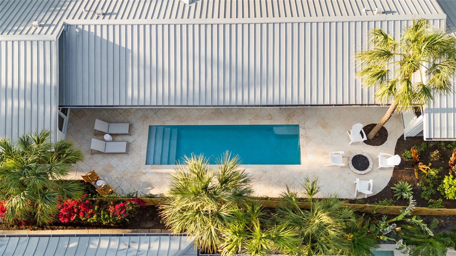 TB8392464 Property Photo