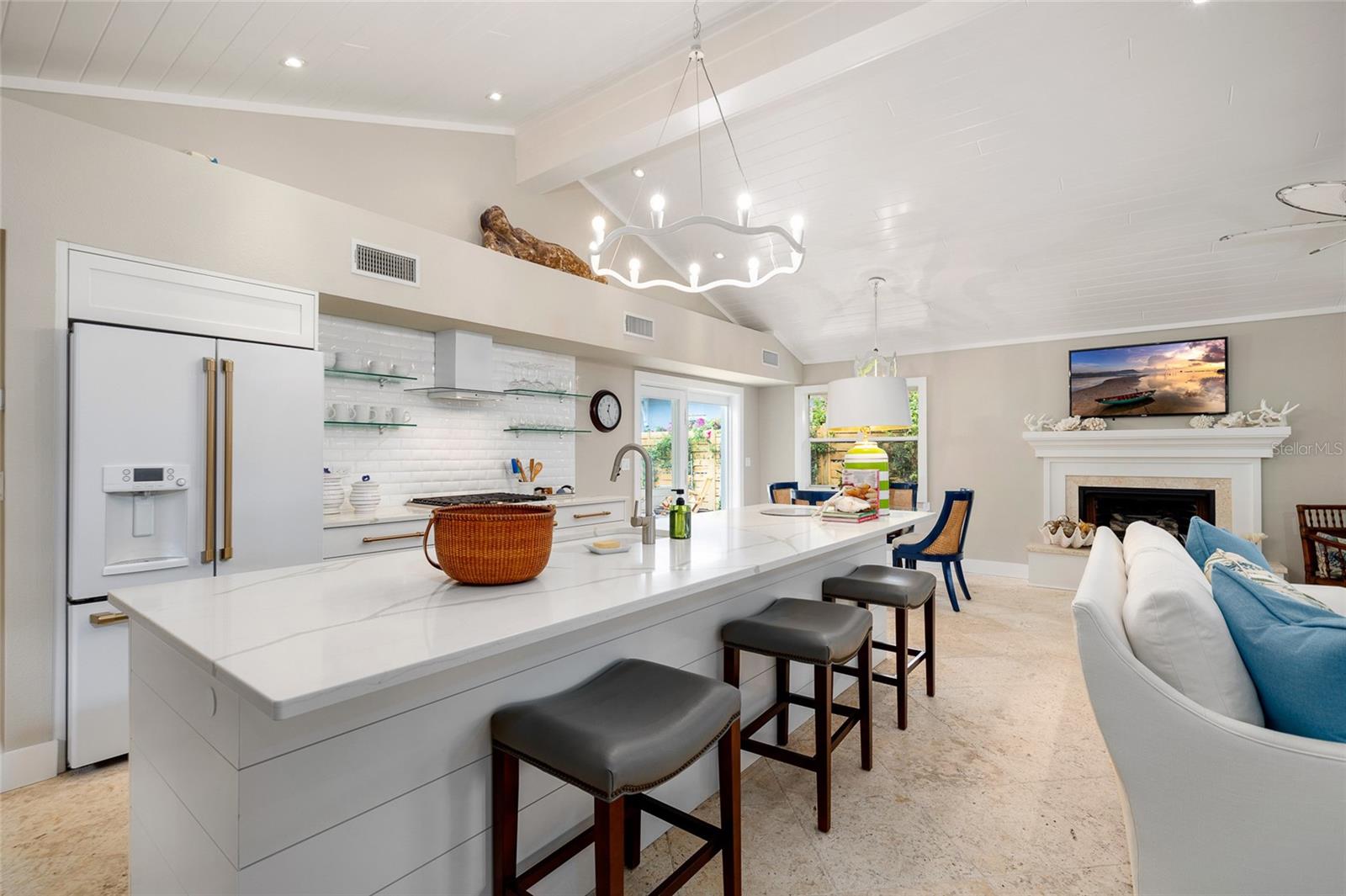 TB8392464 Property Photo