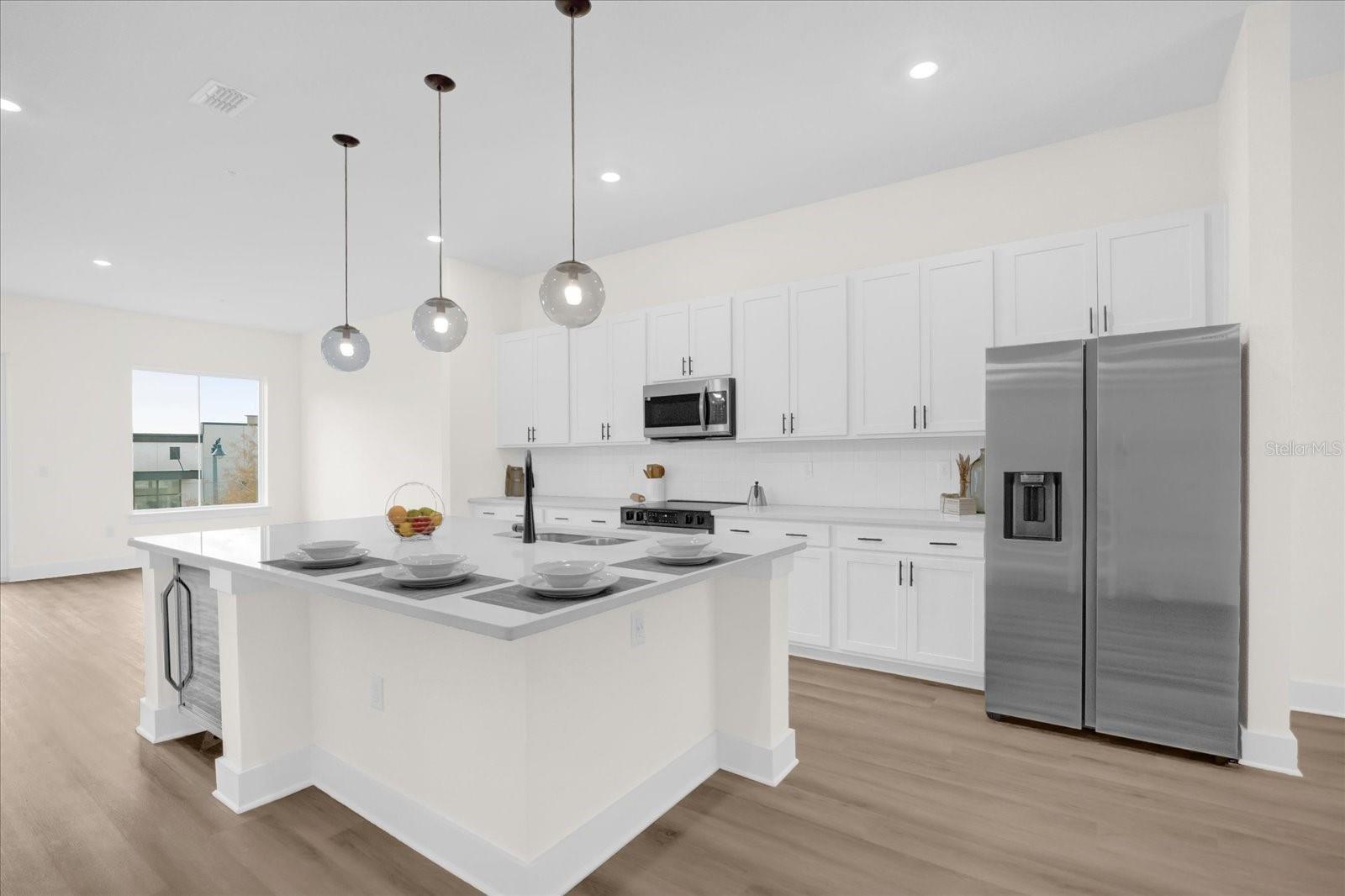 879 CITY WALK LN, OVIEDO, FL, 32765