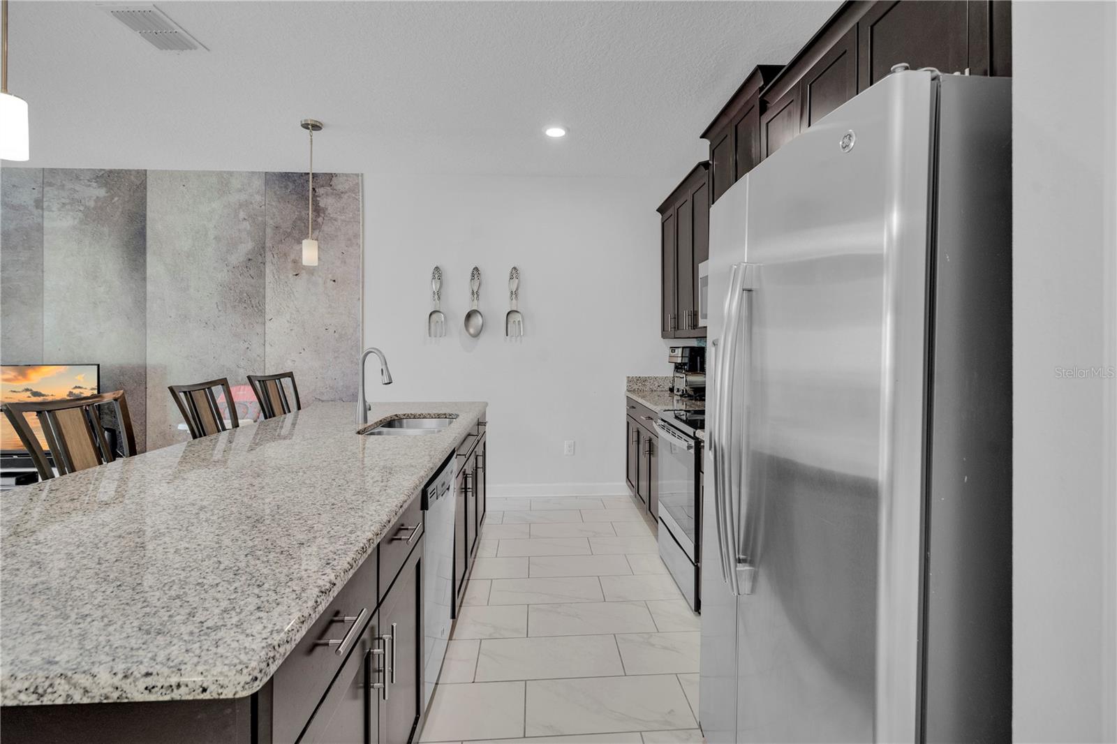 9061 DOGLEG DR, DAVENPORT, FL, 33896