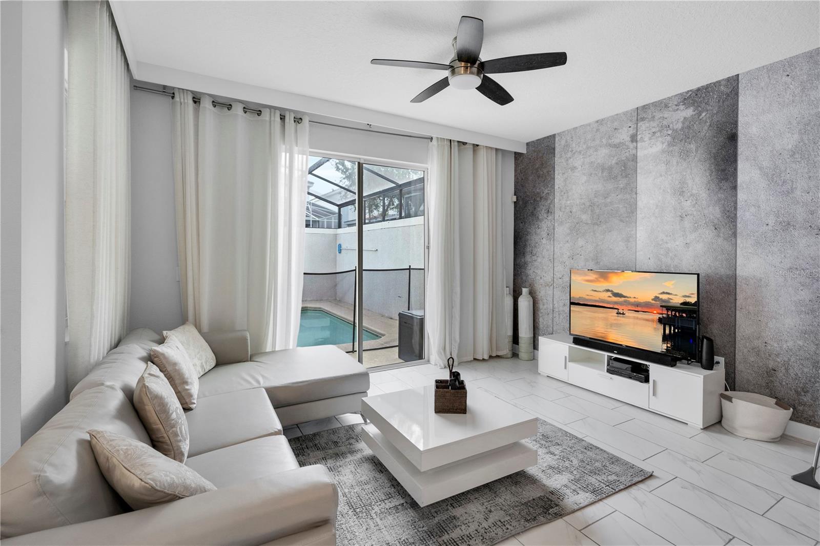 9061 DOGLEG DR, DAVENPORT, FL, 33896