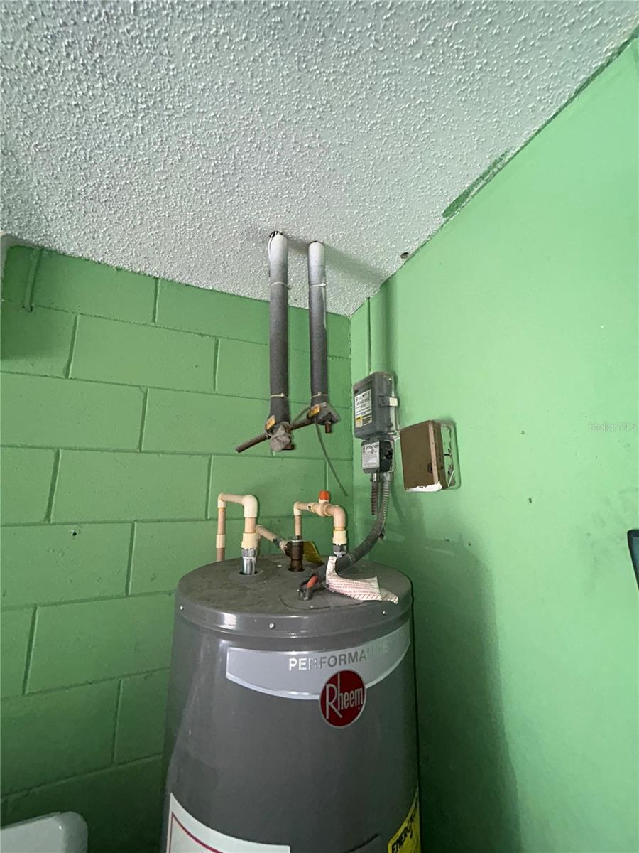 1812 FIRWOOD CT, ORLANDO, FL, 32818