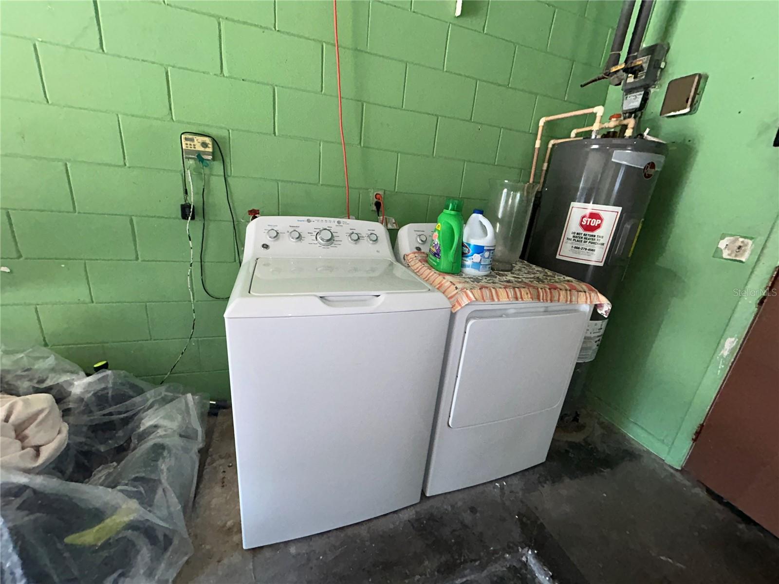 1812 FIRWOOD CT, ORLANDO, FL, 32818