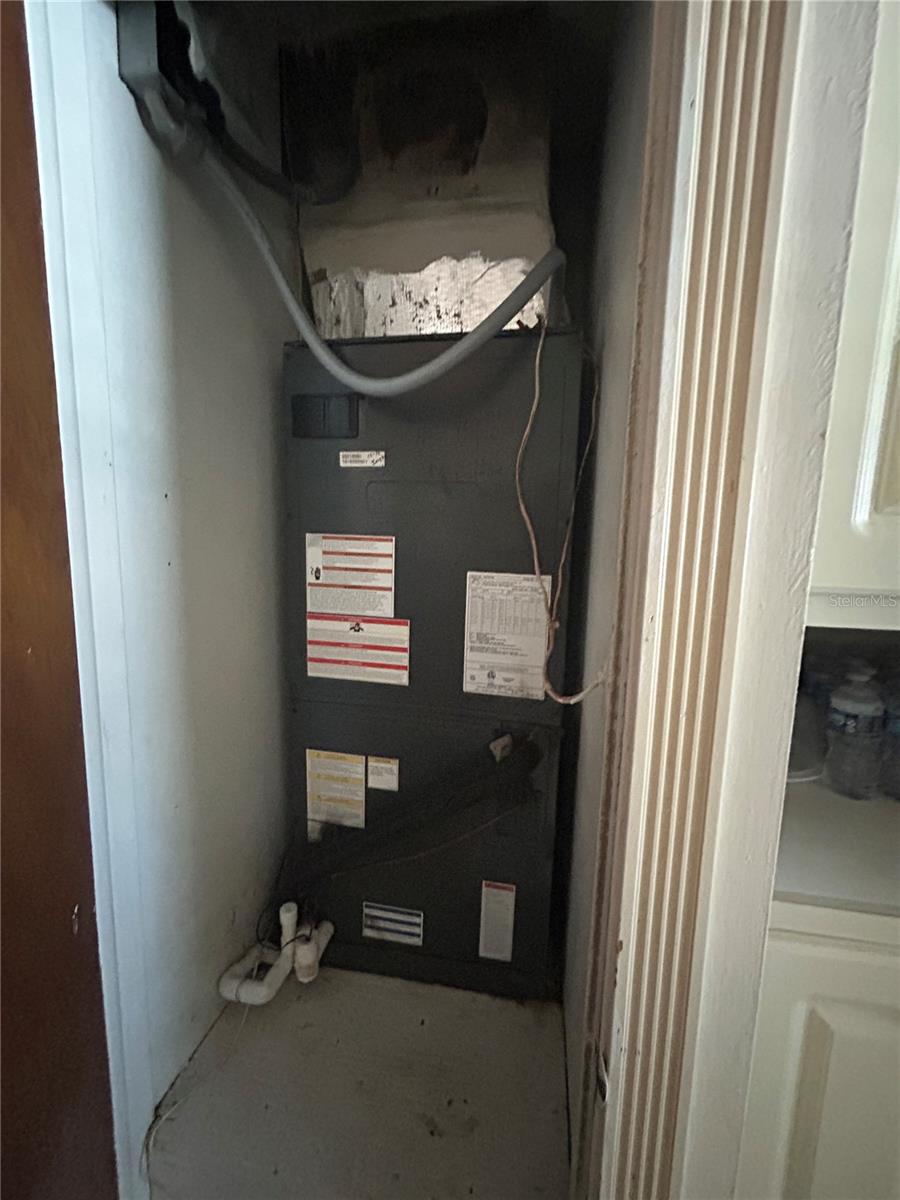 1812 FIRWOOD CT, ORLANDO, FL, 32818