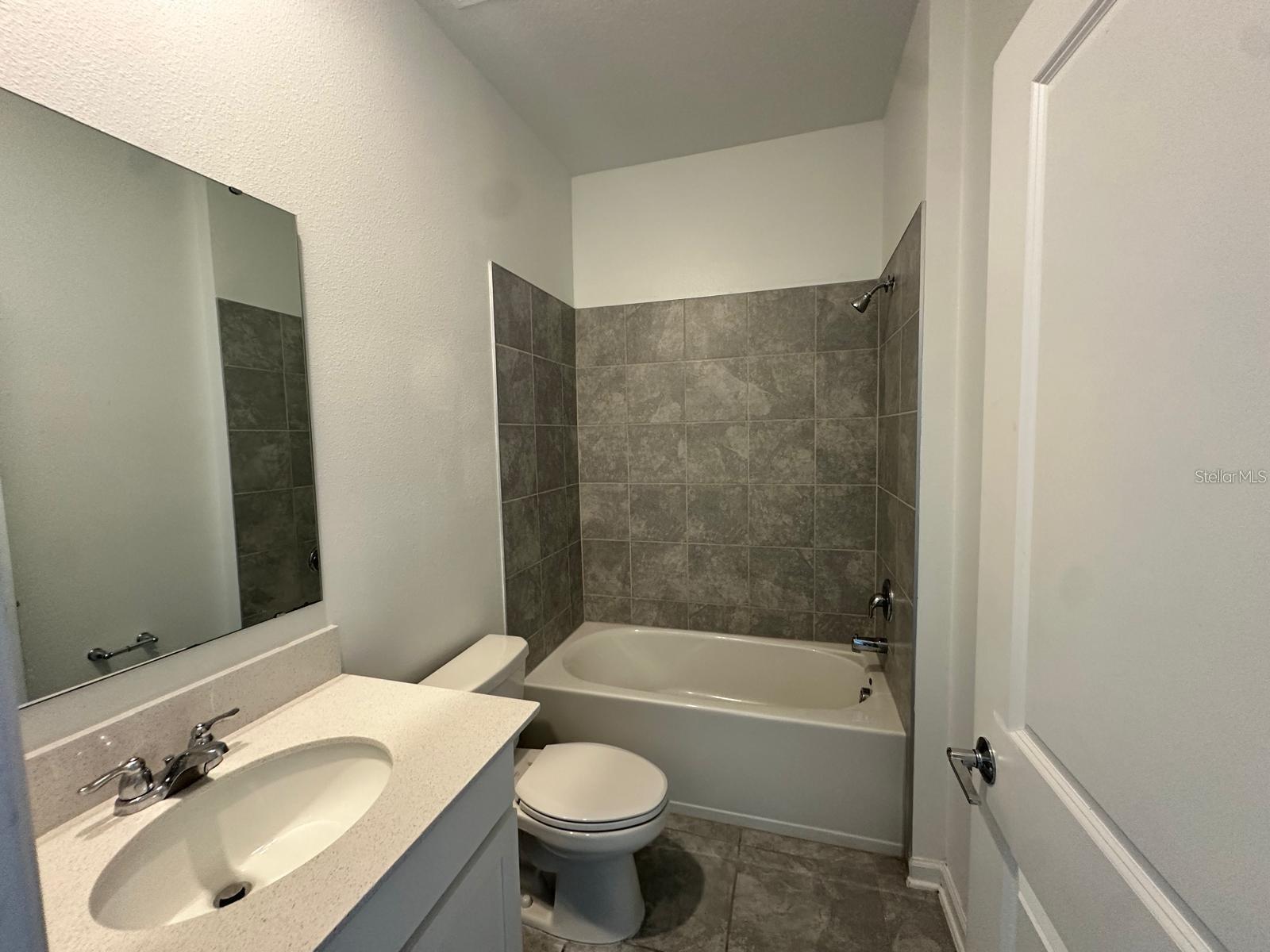 250 BRAVE RD, DAVENPORT, FL, 33837