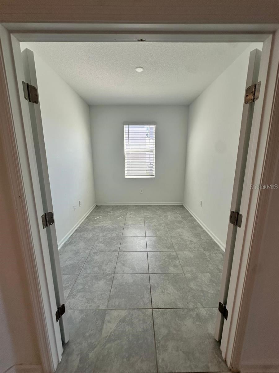 250 BRAVE RD, DAVENPORT, FL, 33837