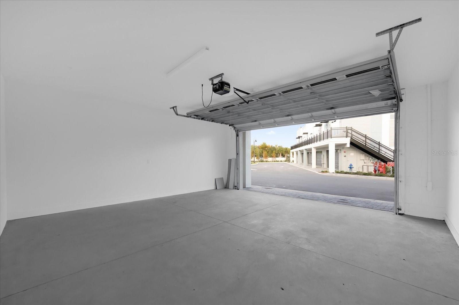 879 CITY WALK LN, OVIEDO, FL, 32765