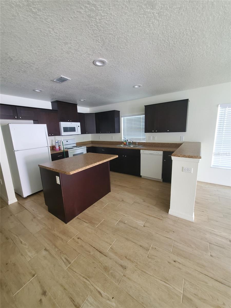 3713 N 31ST ST, TAMPA, FL, 33610