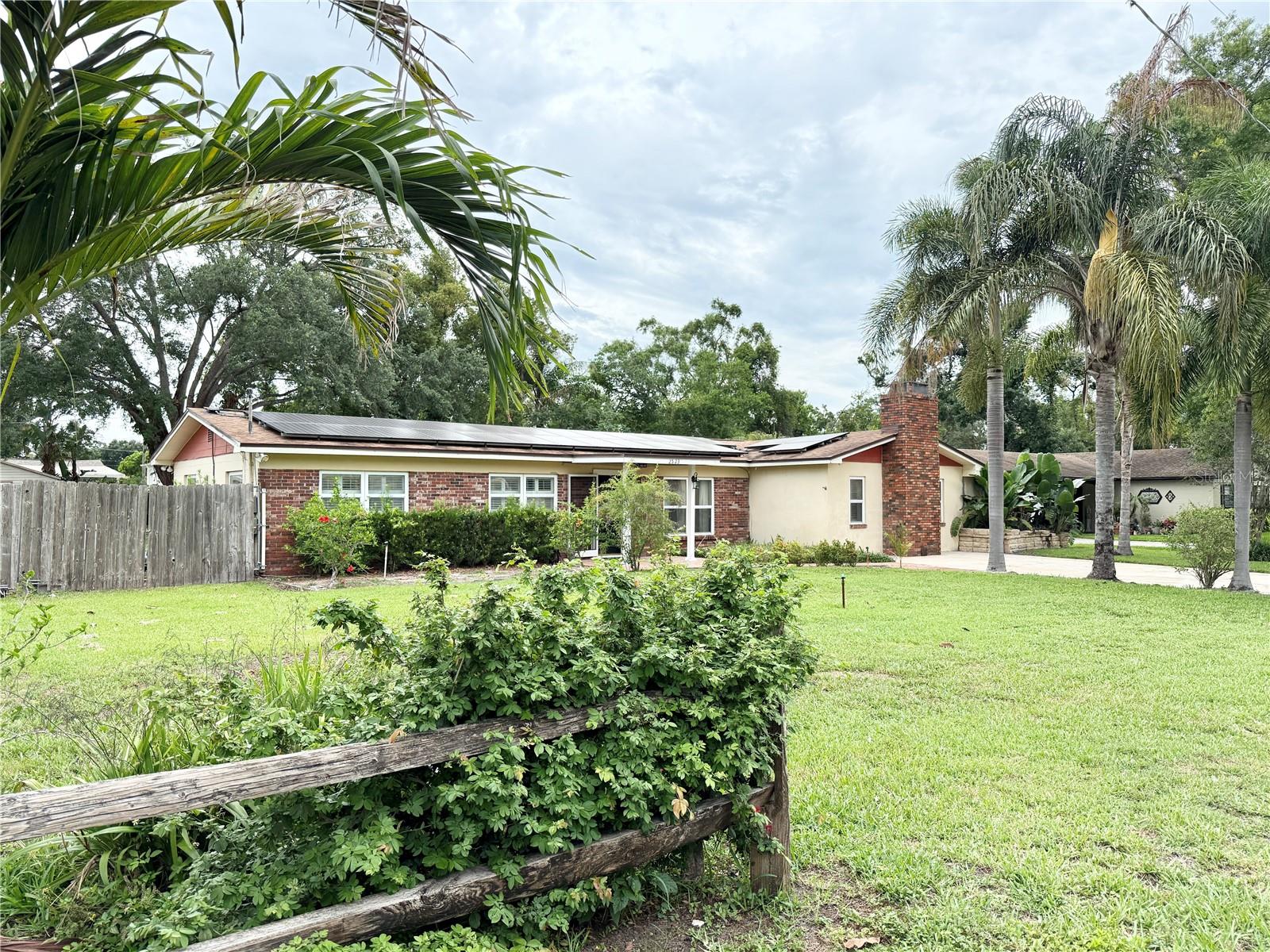 2523 KRUEGER LANE, TAMPA, FL, 33618