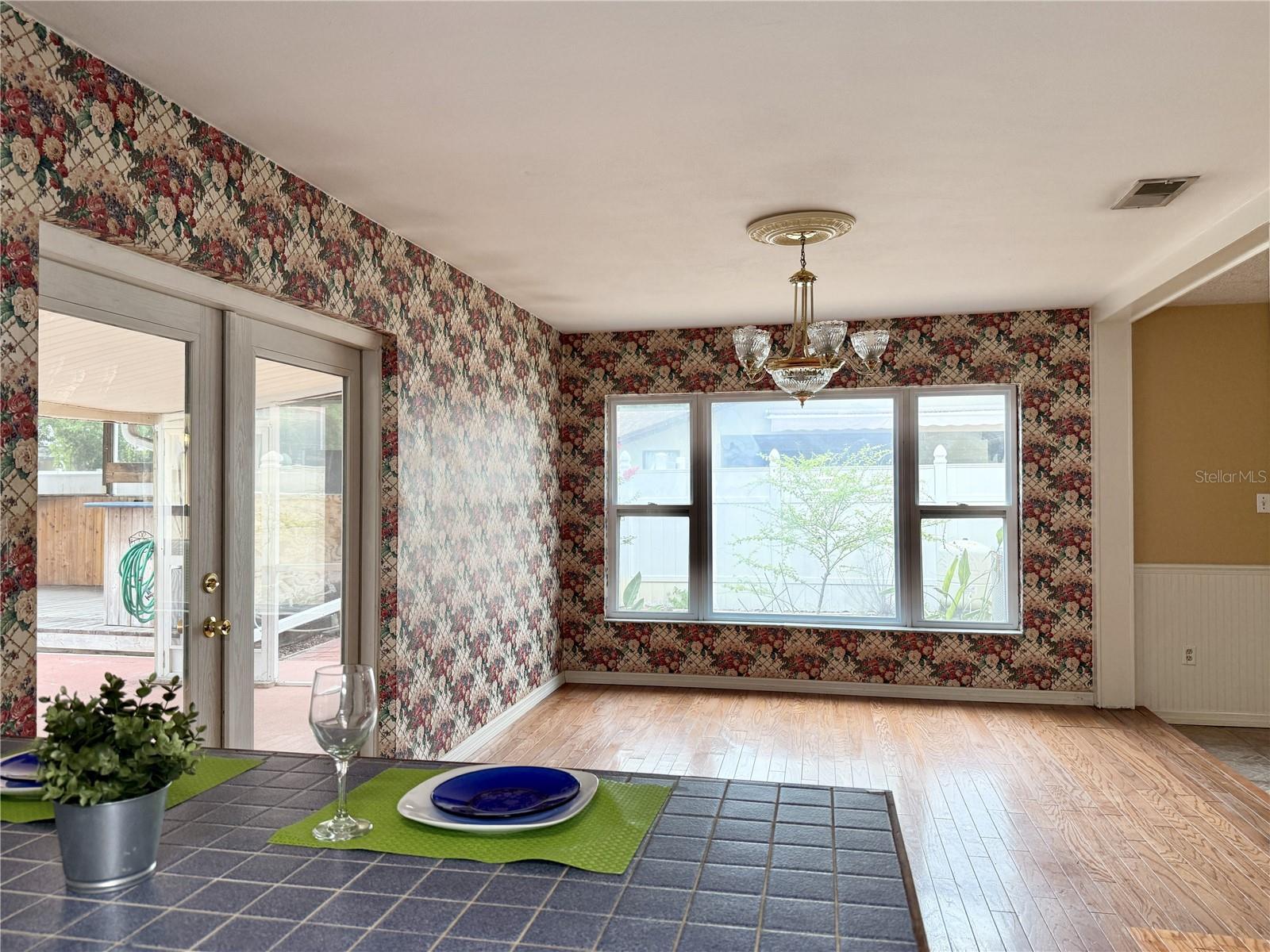 2523 KRUEGER LANE, TAMPA, FL, 33618