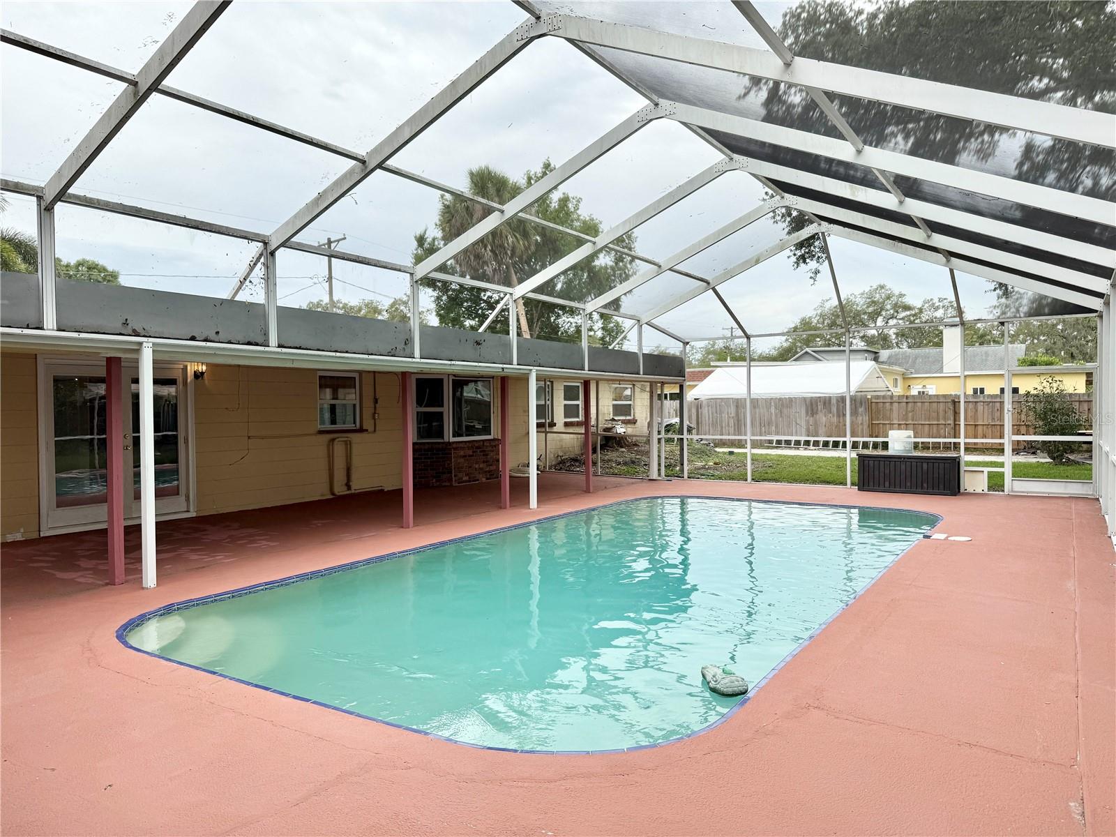 2523 KRUEGER LANE, TAMPA, FL, 33618