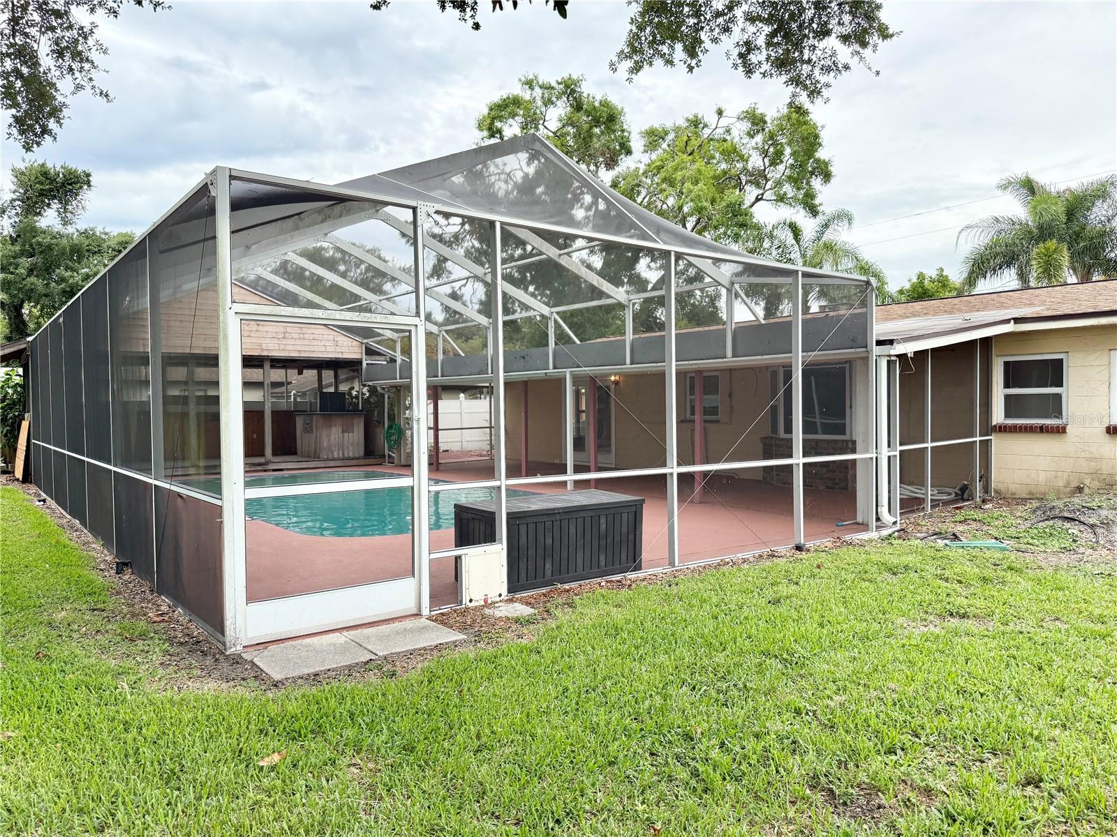 2523 KRUEGER LANE, TAMPA, FL, 33618