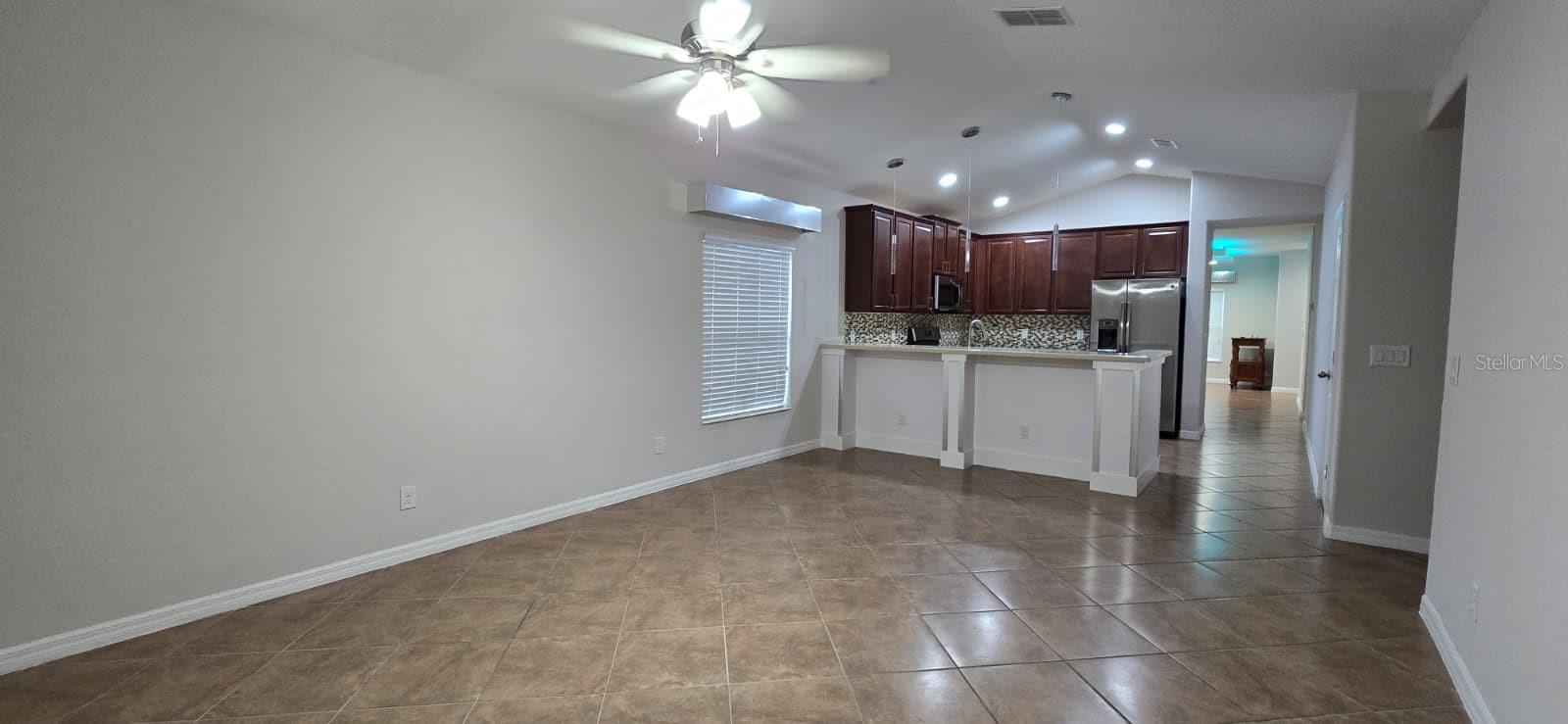 2243 NAPONE LN, MINNEOLA, FL, 34715