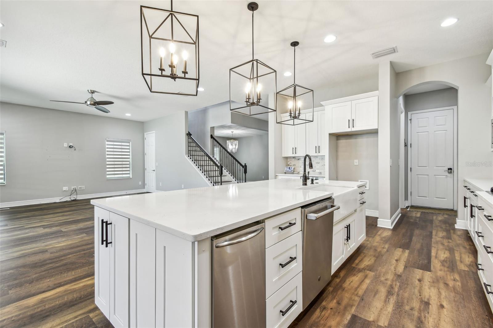 11407 DRIFTING LEAF DR, RIVERVIEW, FL, 33579