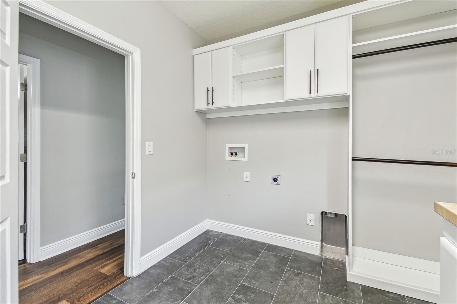 11407 DRIFTING LEAF DR, RIVERVIEW, FL, 33579