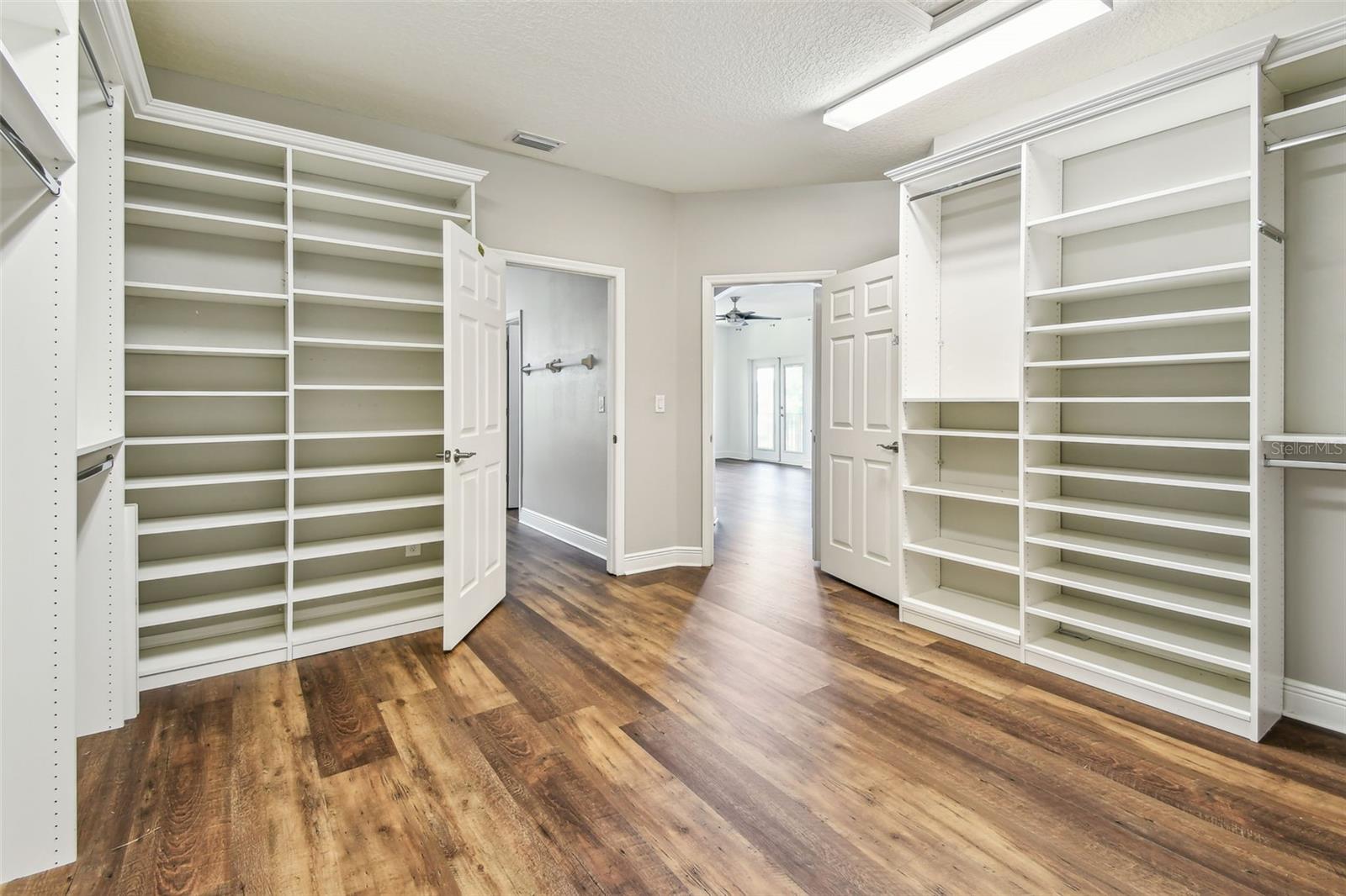 11407 DRIFTING LEAF DR, RIVERVIEW, FL, 33579