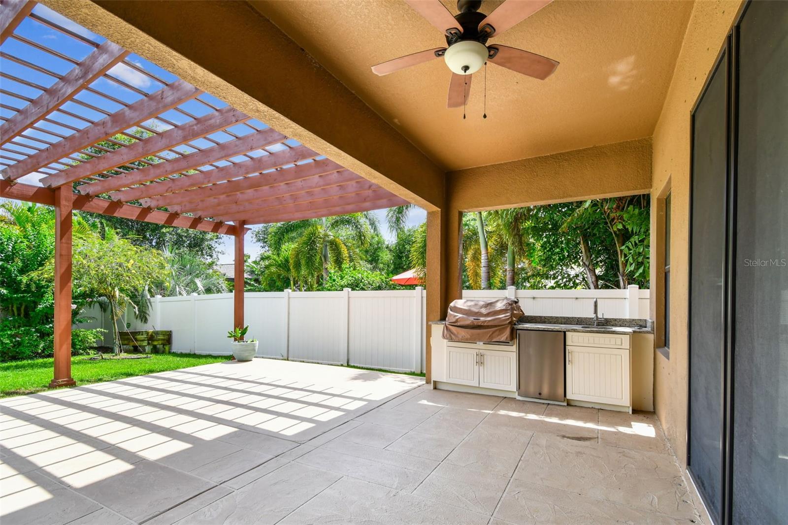 11407 DRIFTING LEAF DR, RIVERVIEW, FL, 33579