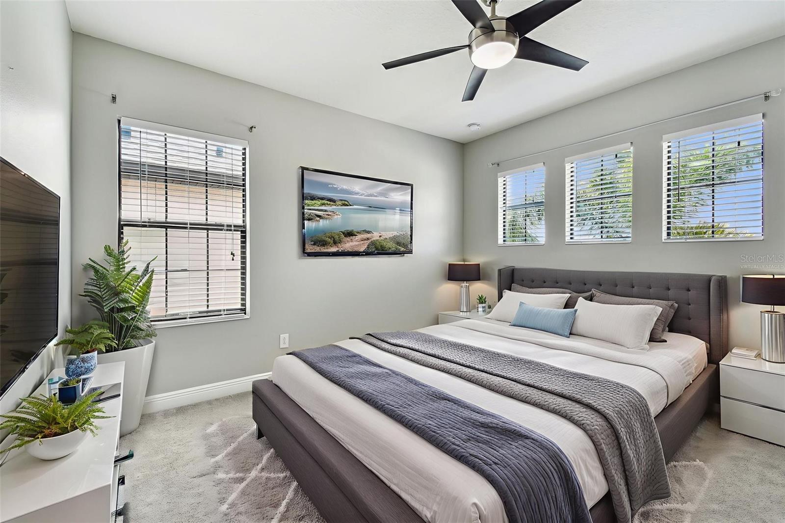 11407 DRIFTING LEAF DR, RIVERVIEW, FL, 33579