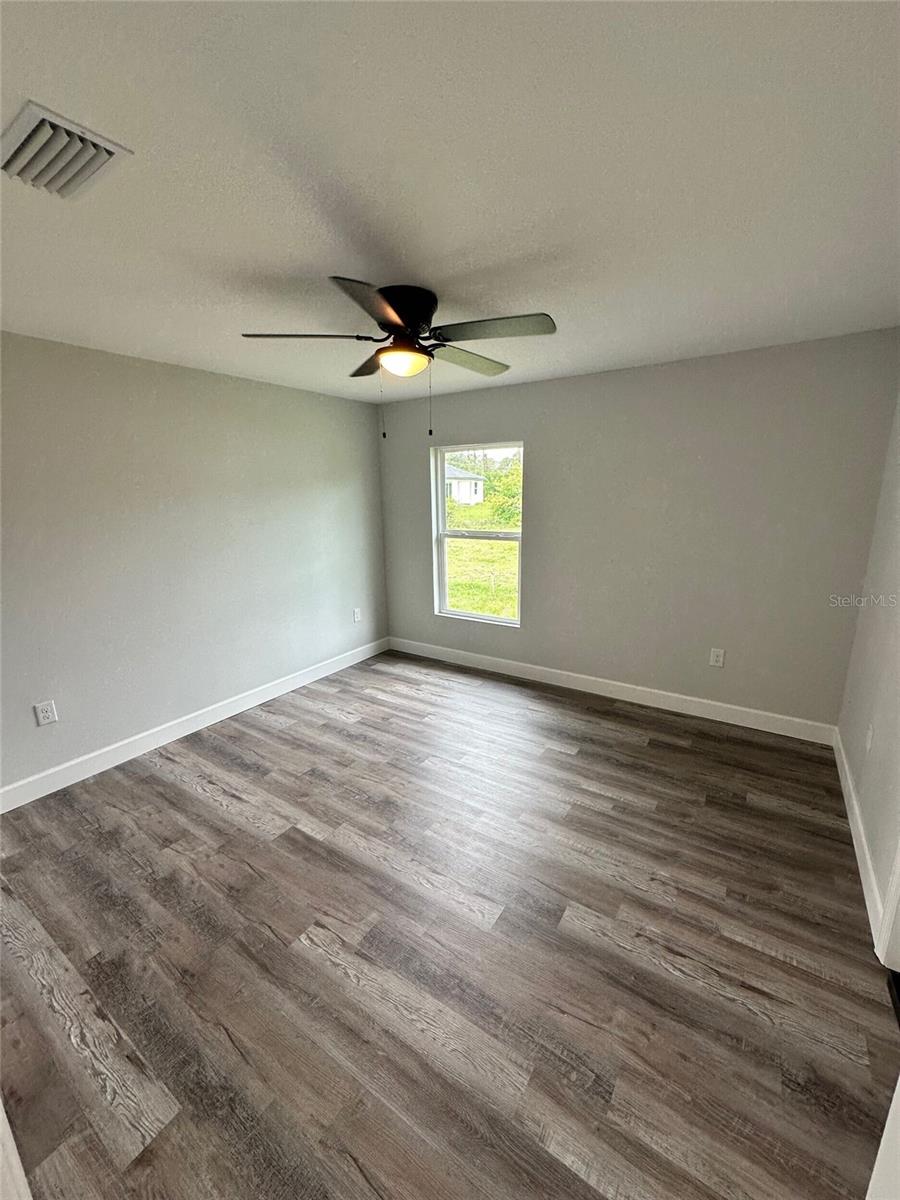 18305 EBLIS AVE, PORT CHARLOTTE, FL, 33948