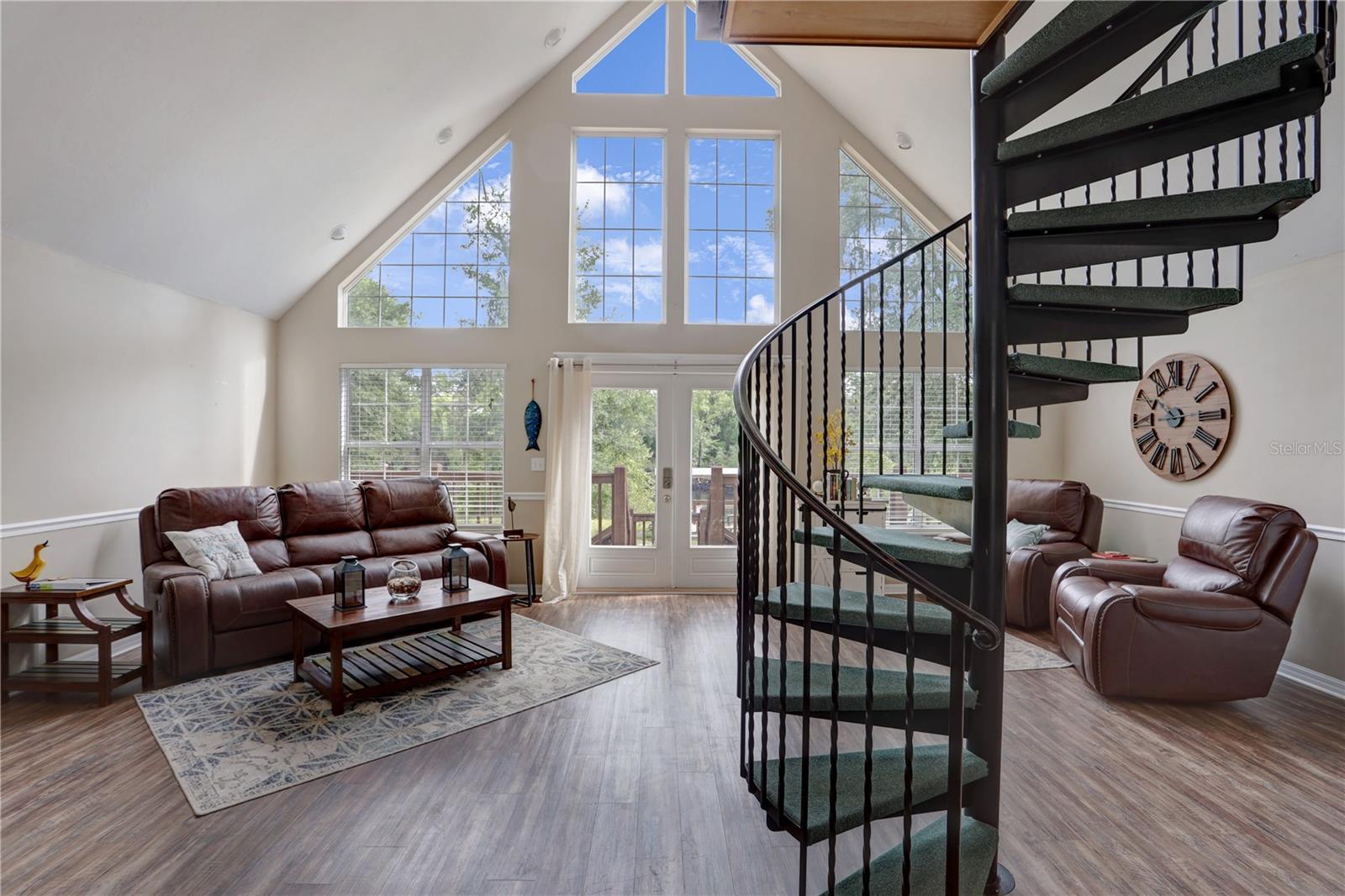 190 SE RIVERSIDE WEST DR, BRANFORD, FL, 32008