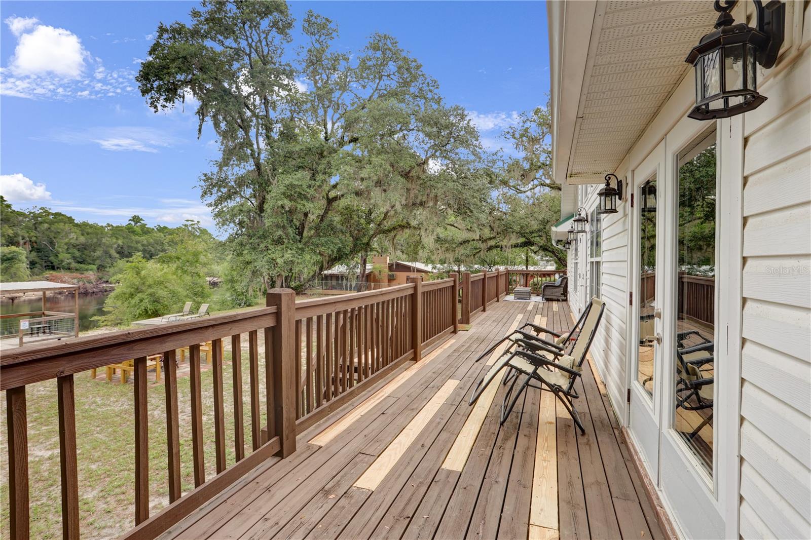 190 SE RIVERSIDE WEST DR, BRANFORD, FL, 32008