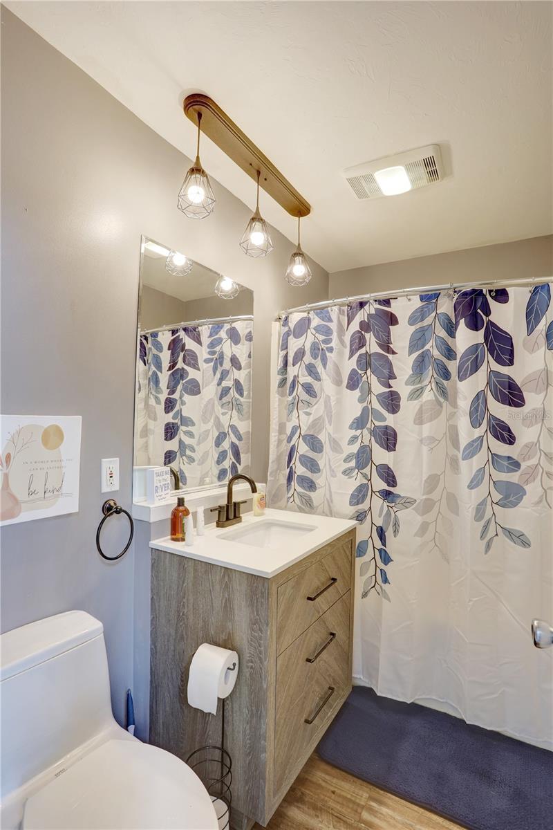 190 SE RIVERSIDE WEST DR, BRANFORD, FL, 32008