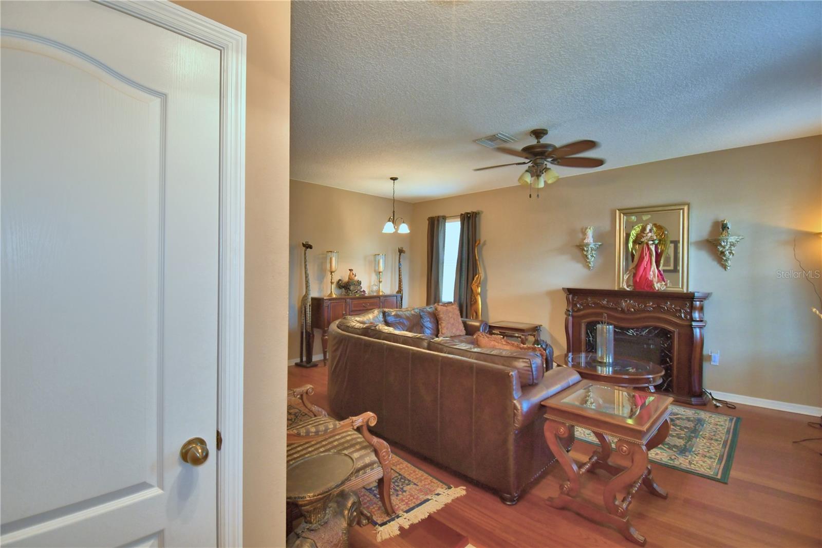 2721 WALDEN WOODS DR, PLANT CITY, FL, 33566