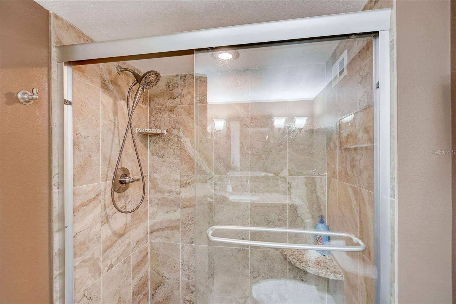 2425 GULF OF MEXICO DR #14B, LONGBOAT KEY, FL, 34228