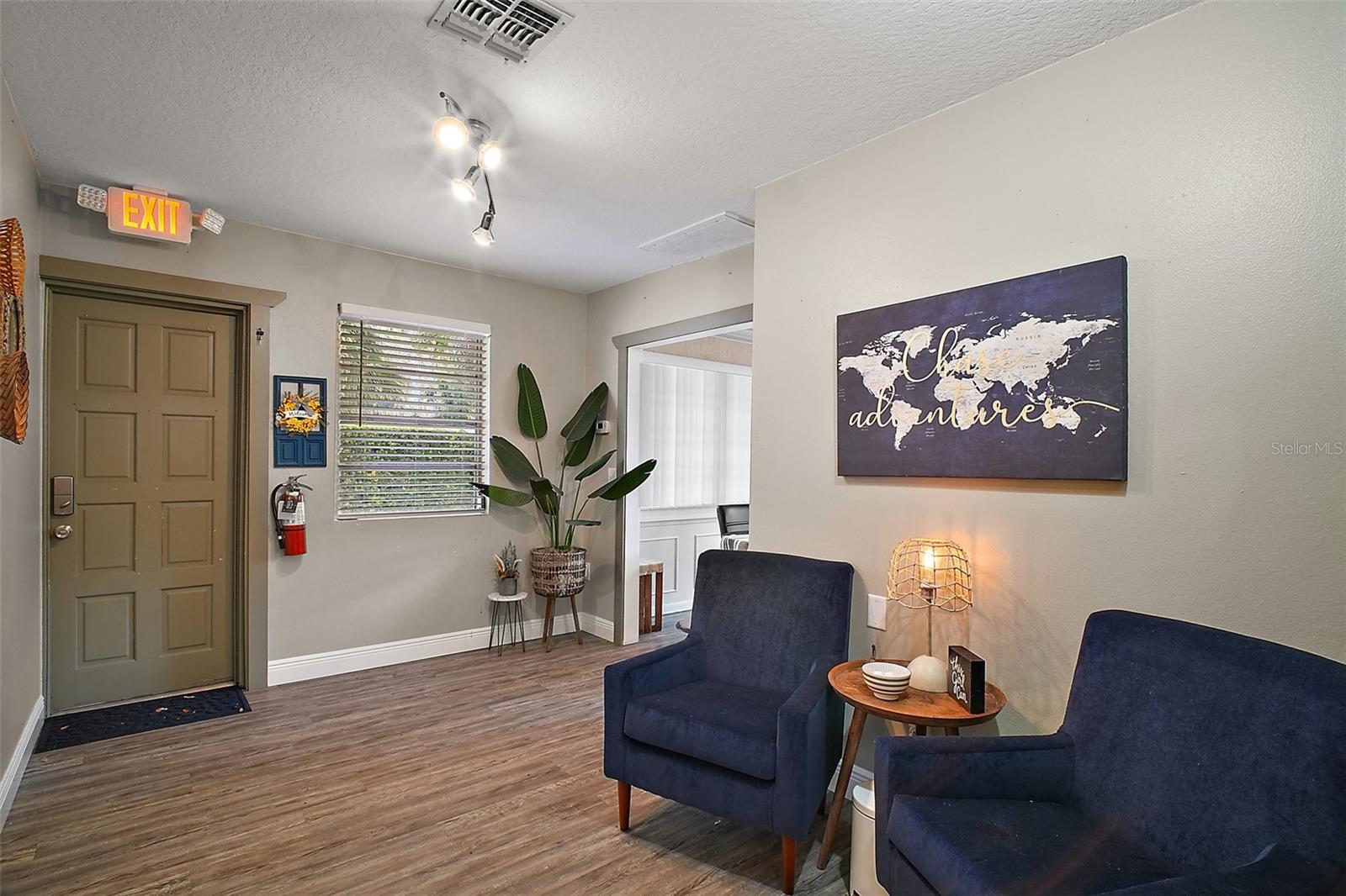 712 N GROVE ST, EUSTIS, FL, 32726