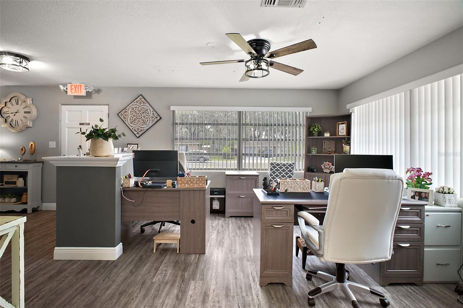 712 N GROVE ST, EUSTIS, FL, 32726