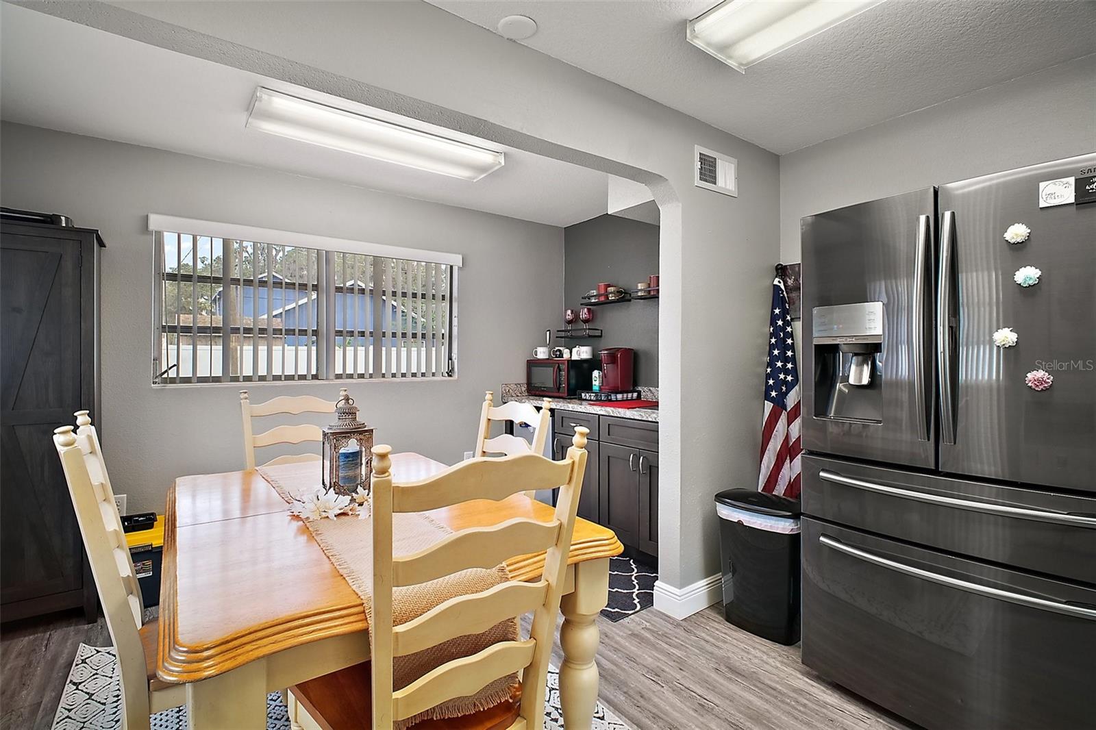 712 N GROVE ST, EUSTIS, FL, 32726