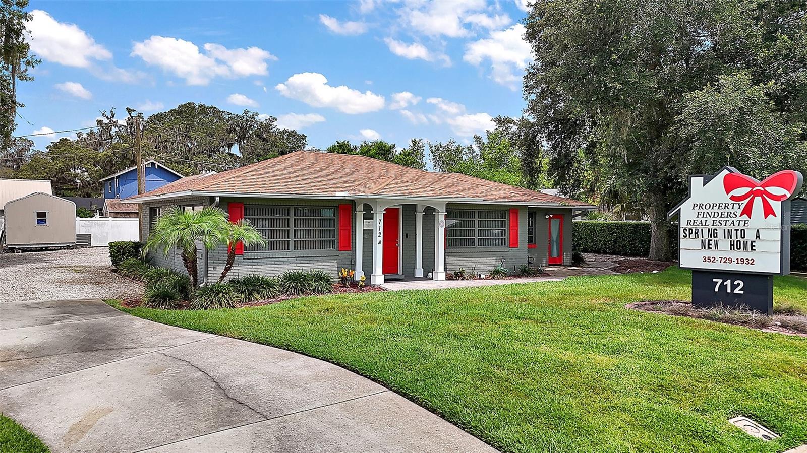 712 N GROVE ST, EUSTIS, FL, 32726