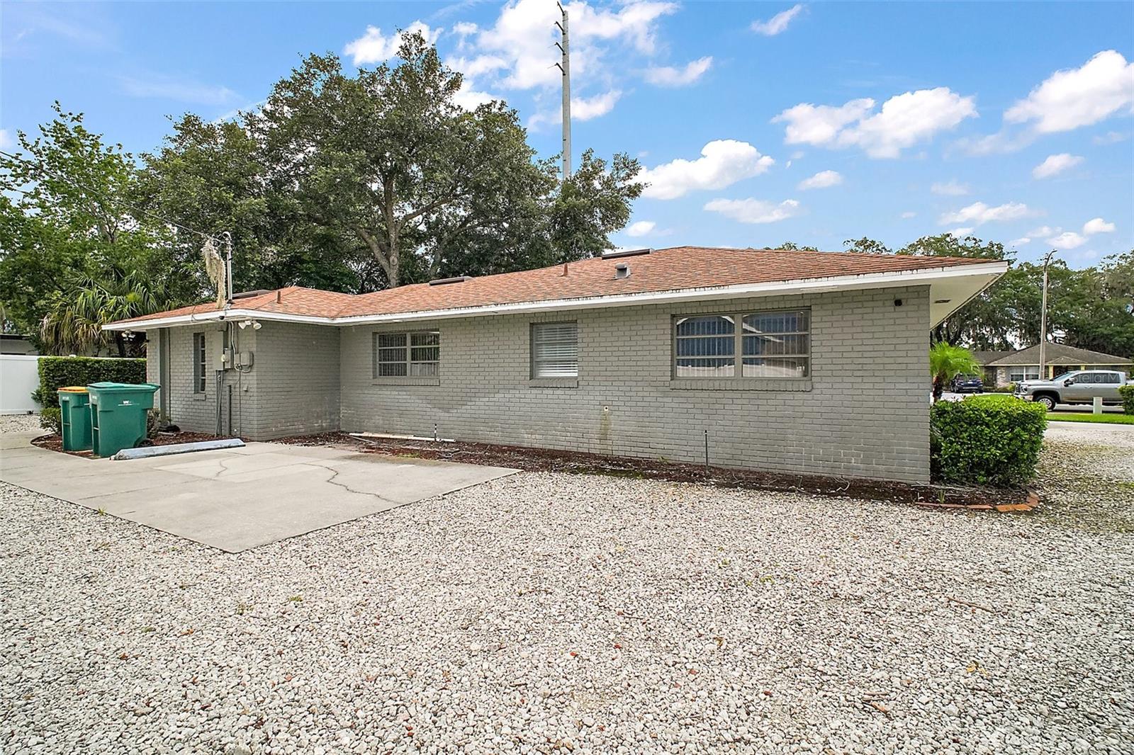 712 N GROVE ST, EUSTIS, FL, 32726