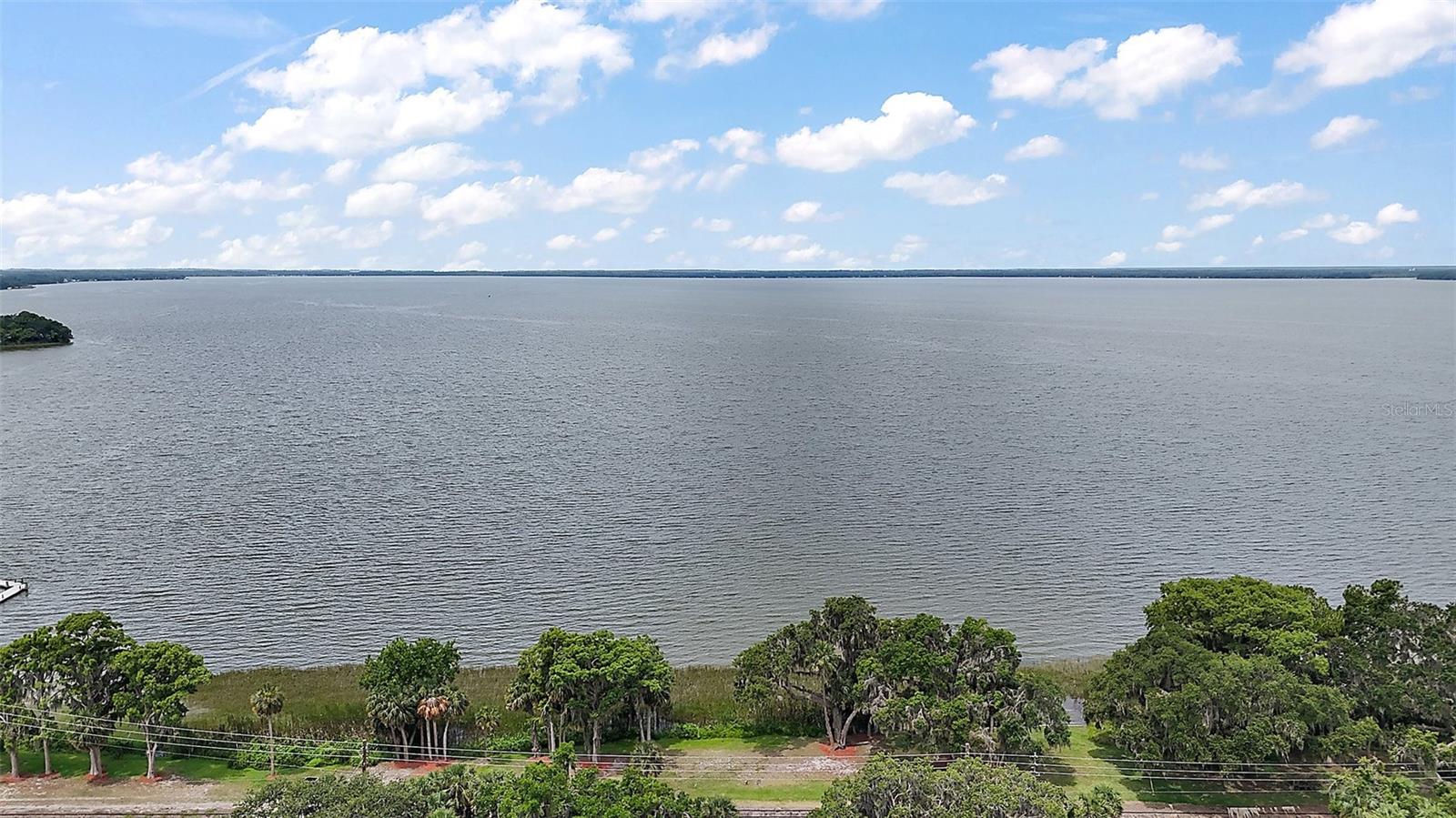 712 N GROVE ST, EUSTIS, FL, 32726