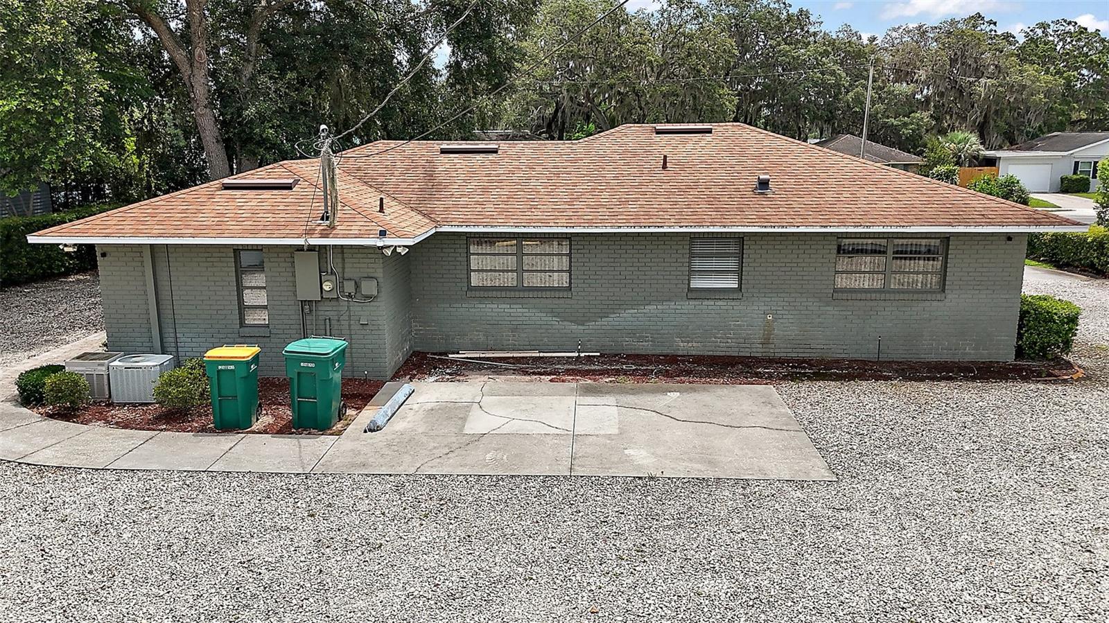 712 N GROVE ST, EUSTIS, FL, 32726