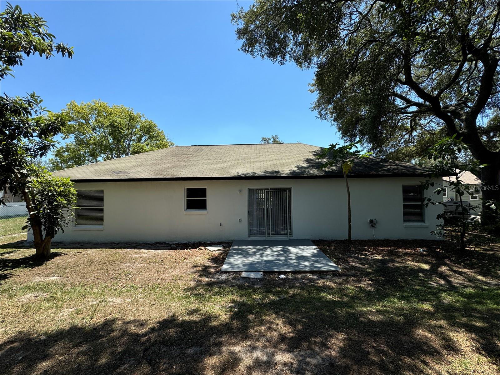 34329 OAK AVE, LEESBURG, FL, 34788